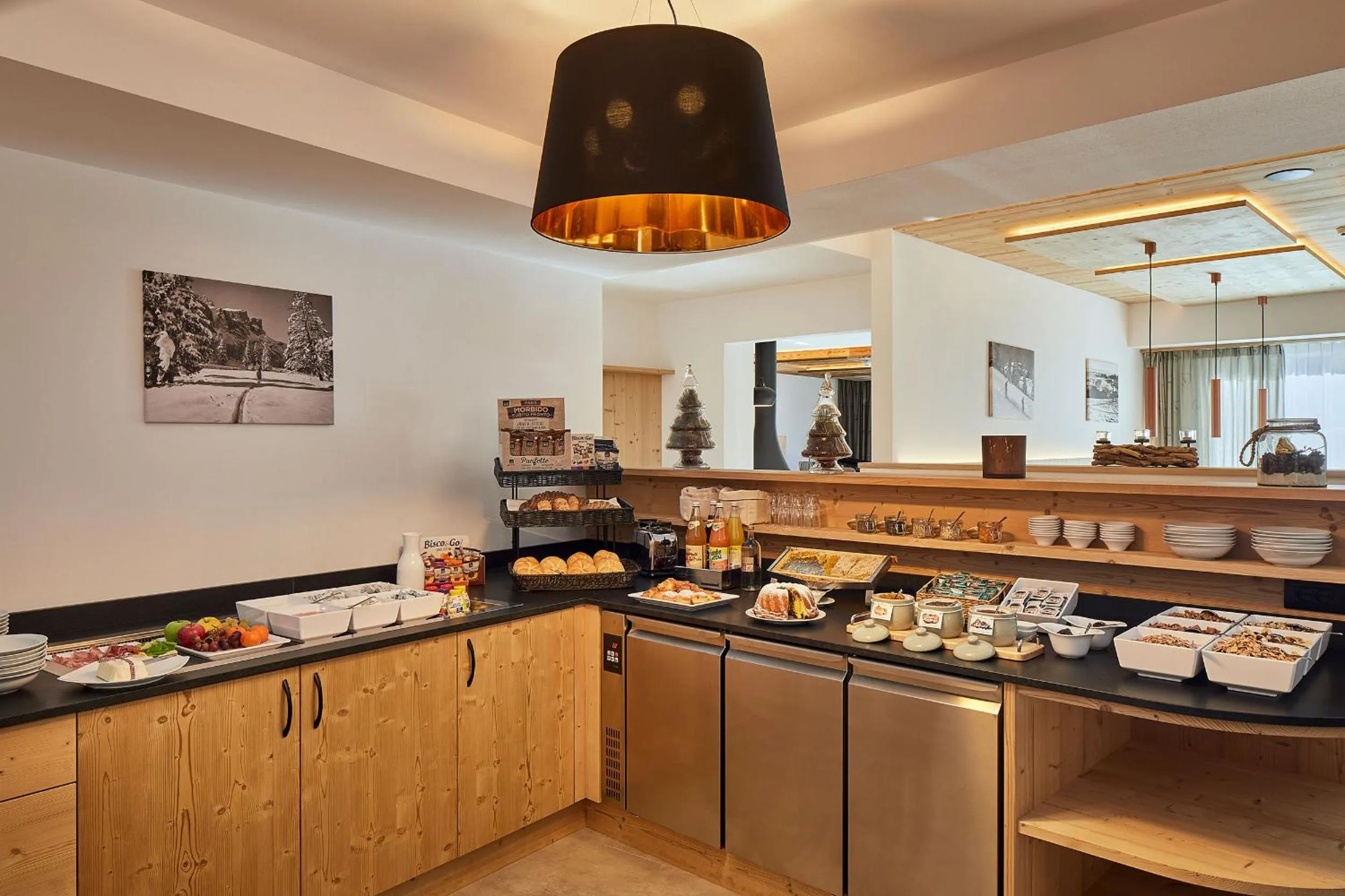 Restaurant/places to eat in Hotel Tabladel