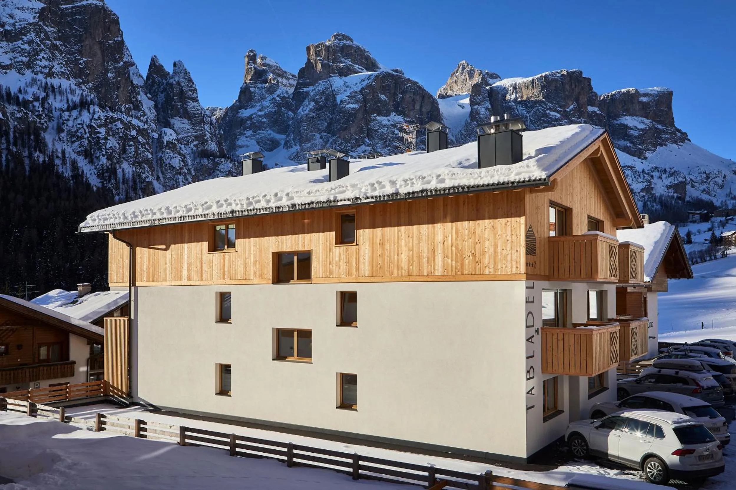 Property building in Hotel Tabladel