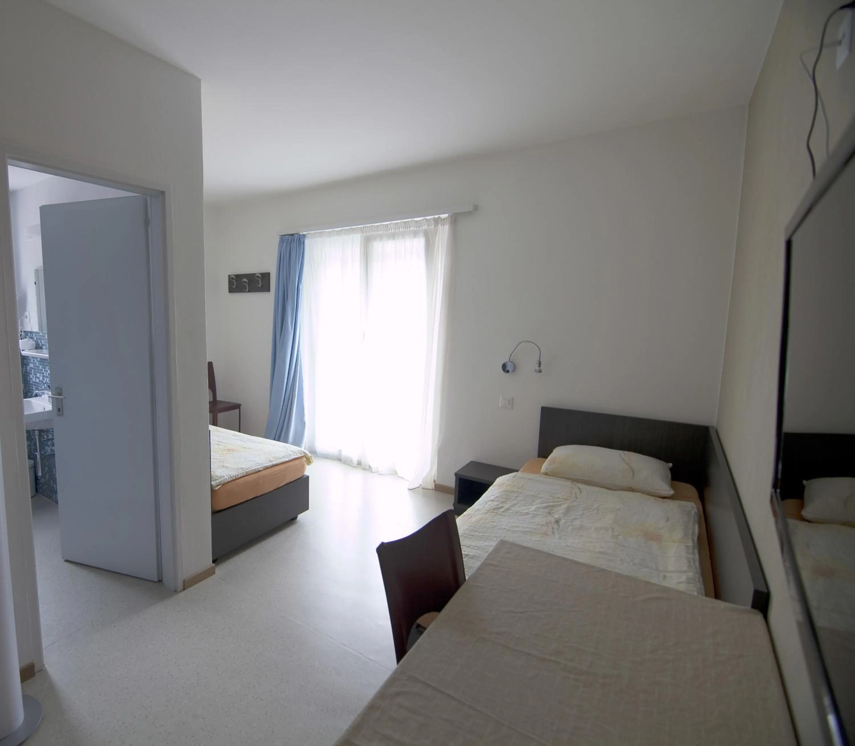 Day, Bed in Albergo Elvezia