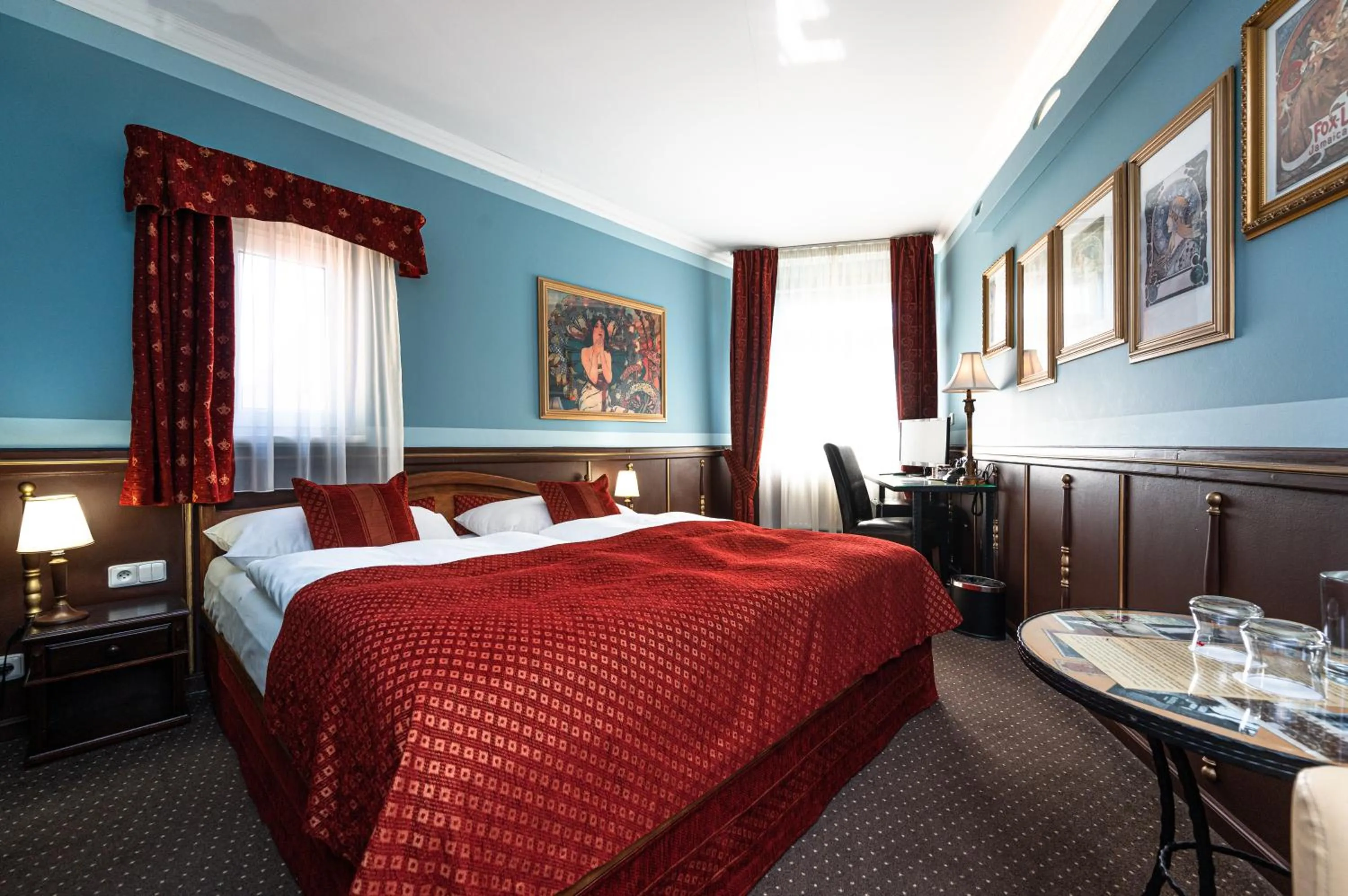 Bedroom, Bed in Hotel Hastal Prague Old Town