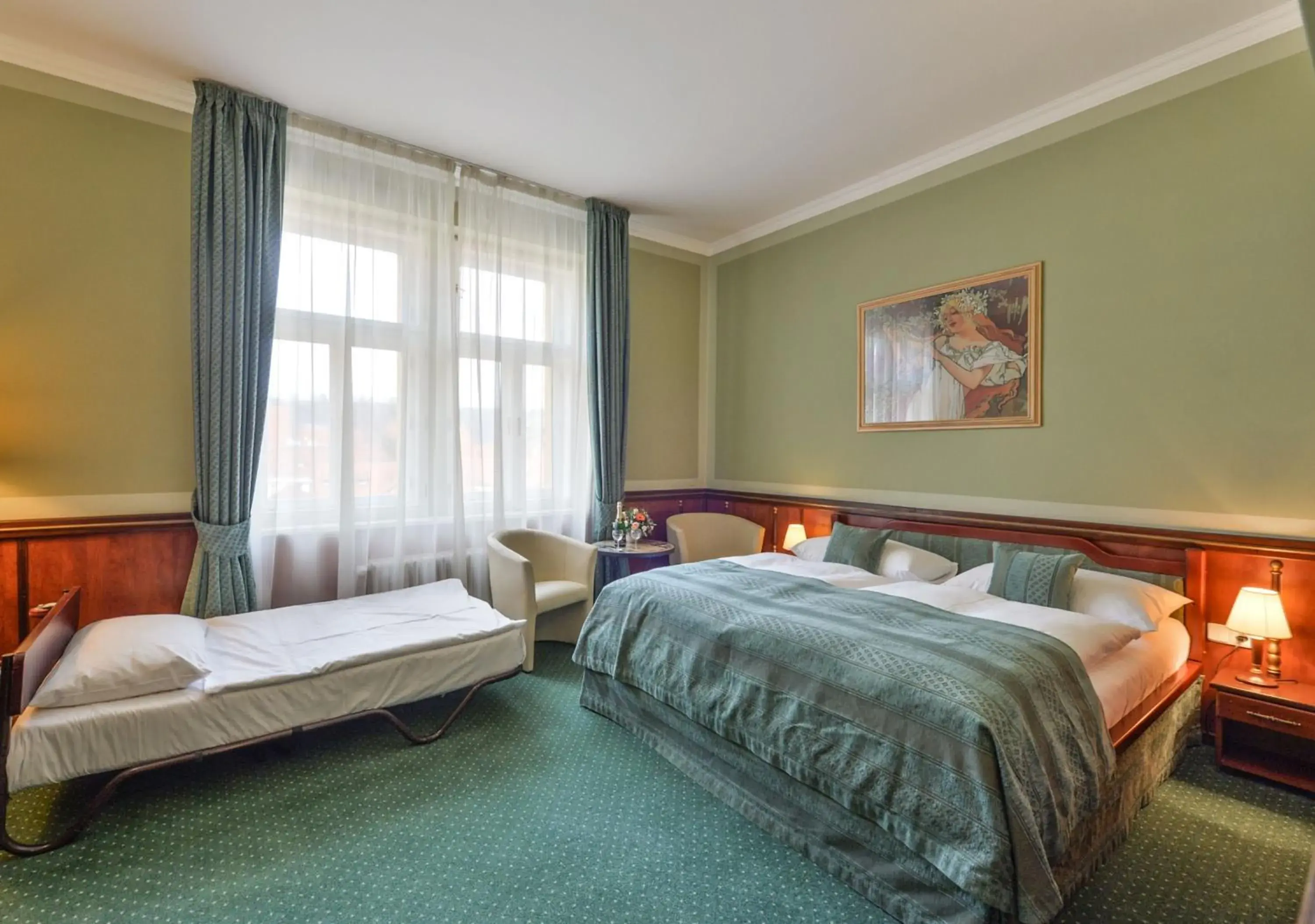 Deluxe Double or Twin Room With Extra Bed in Hotel Hastal Prague Old Town Deluxe Double or Twin Room With Extra Bed in Hotel Hastal Prague Old Town