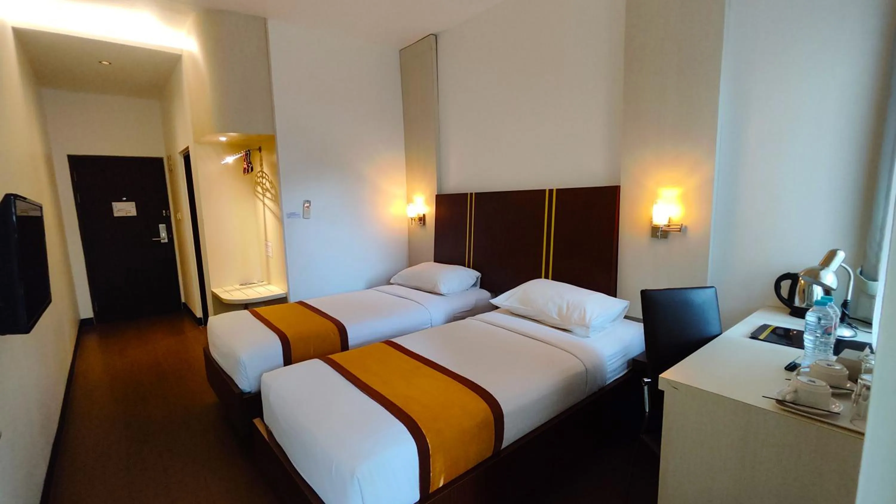 Bed in Odaita Hotel Pamekasan Madura