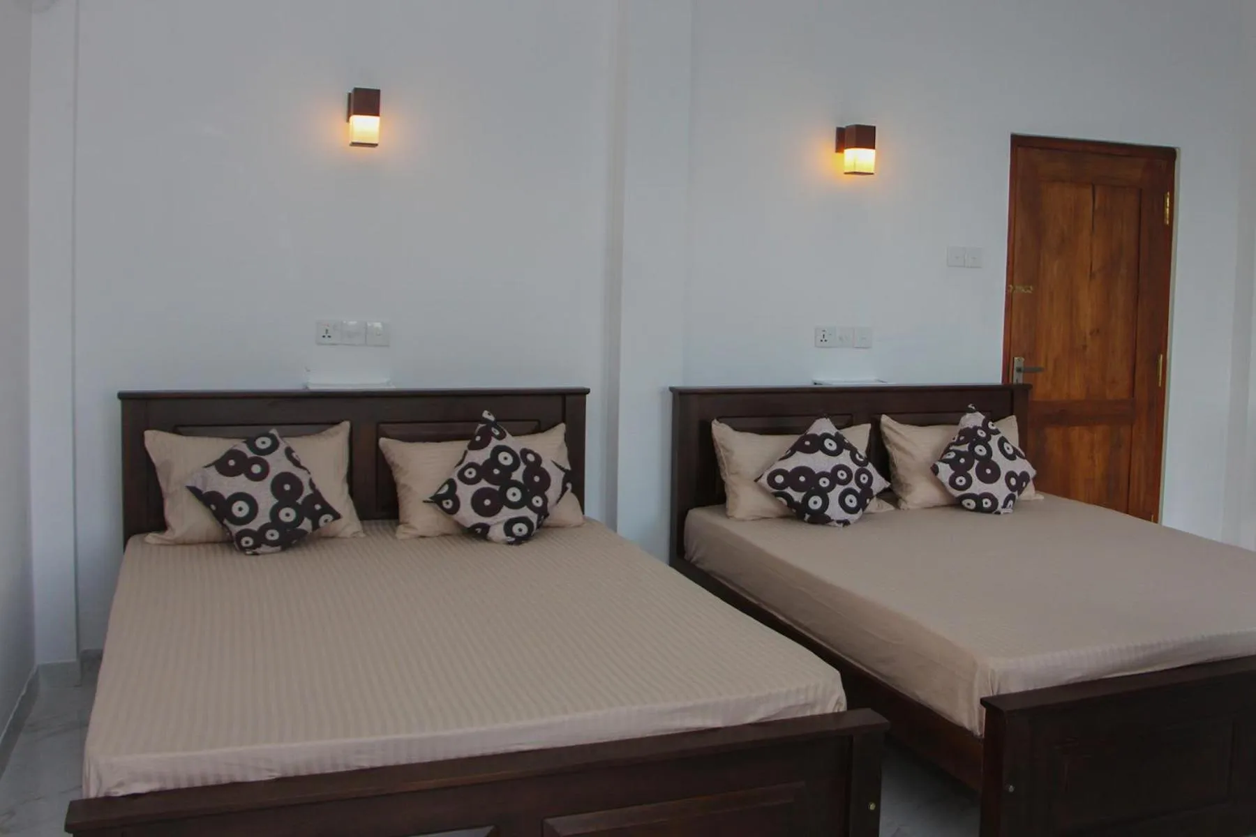 Bed in Laguna Surfing Stay