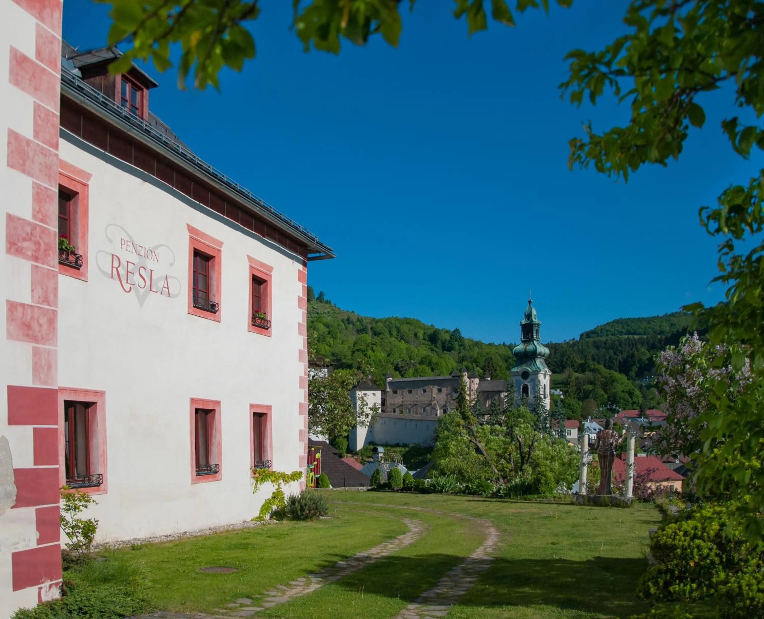 Garden in Resla Residence I, II, & Wellness