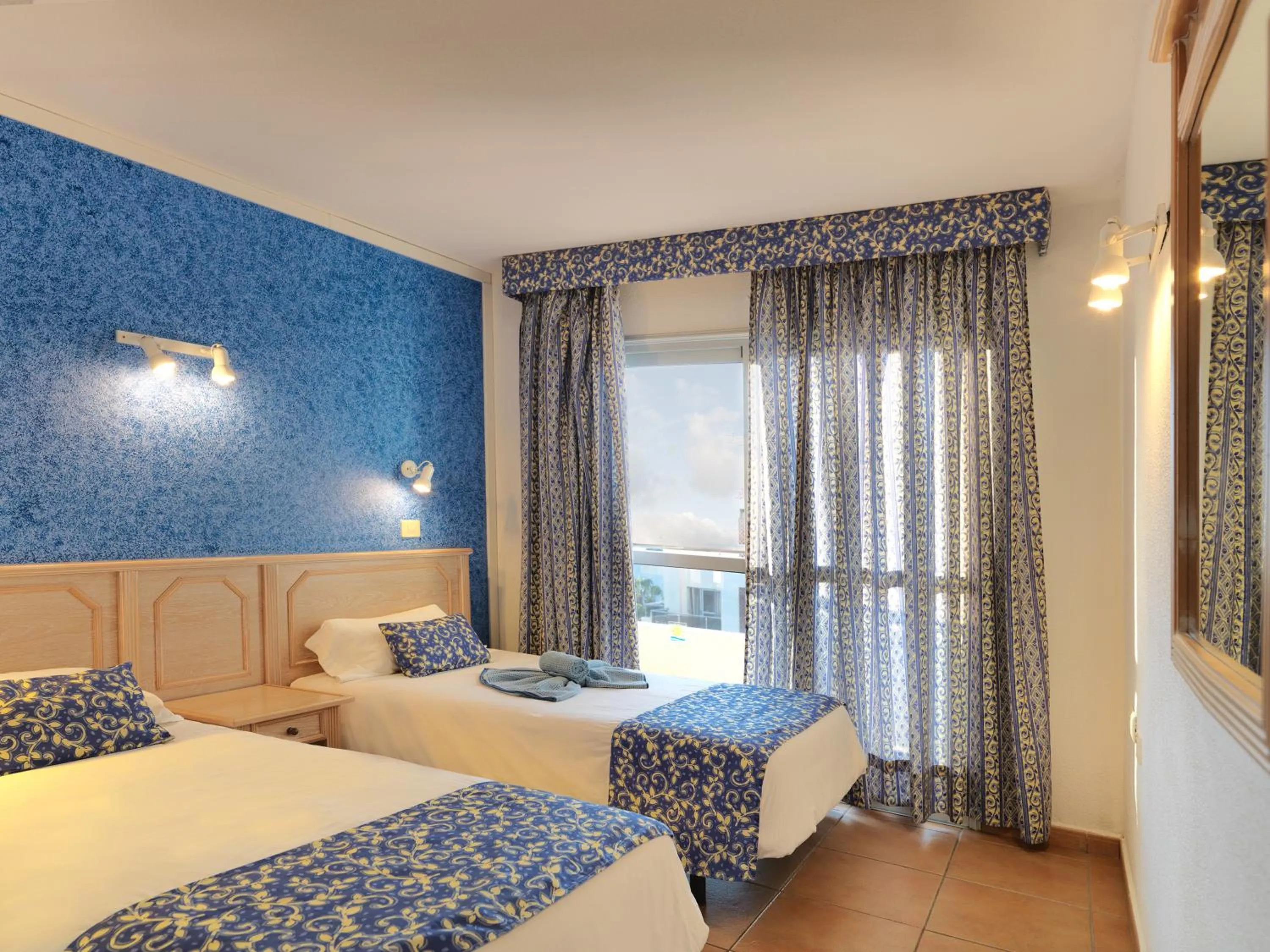 Bedroom in Apartamentos Oro Blanco