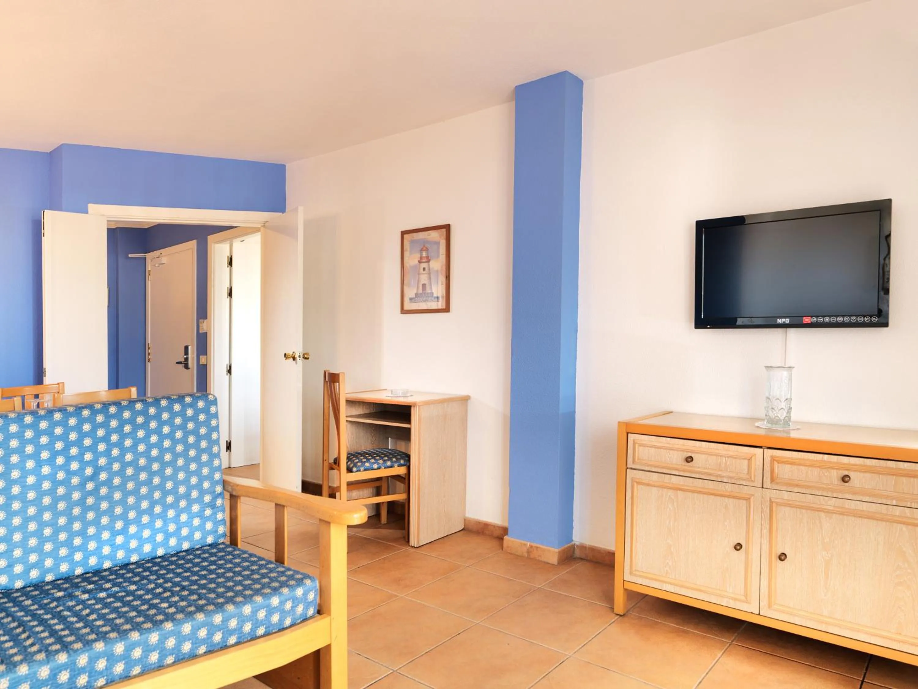 Living room, TV/Entertainment Center in Apartamentos Oro Blanco