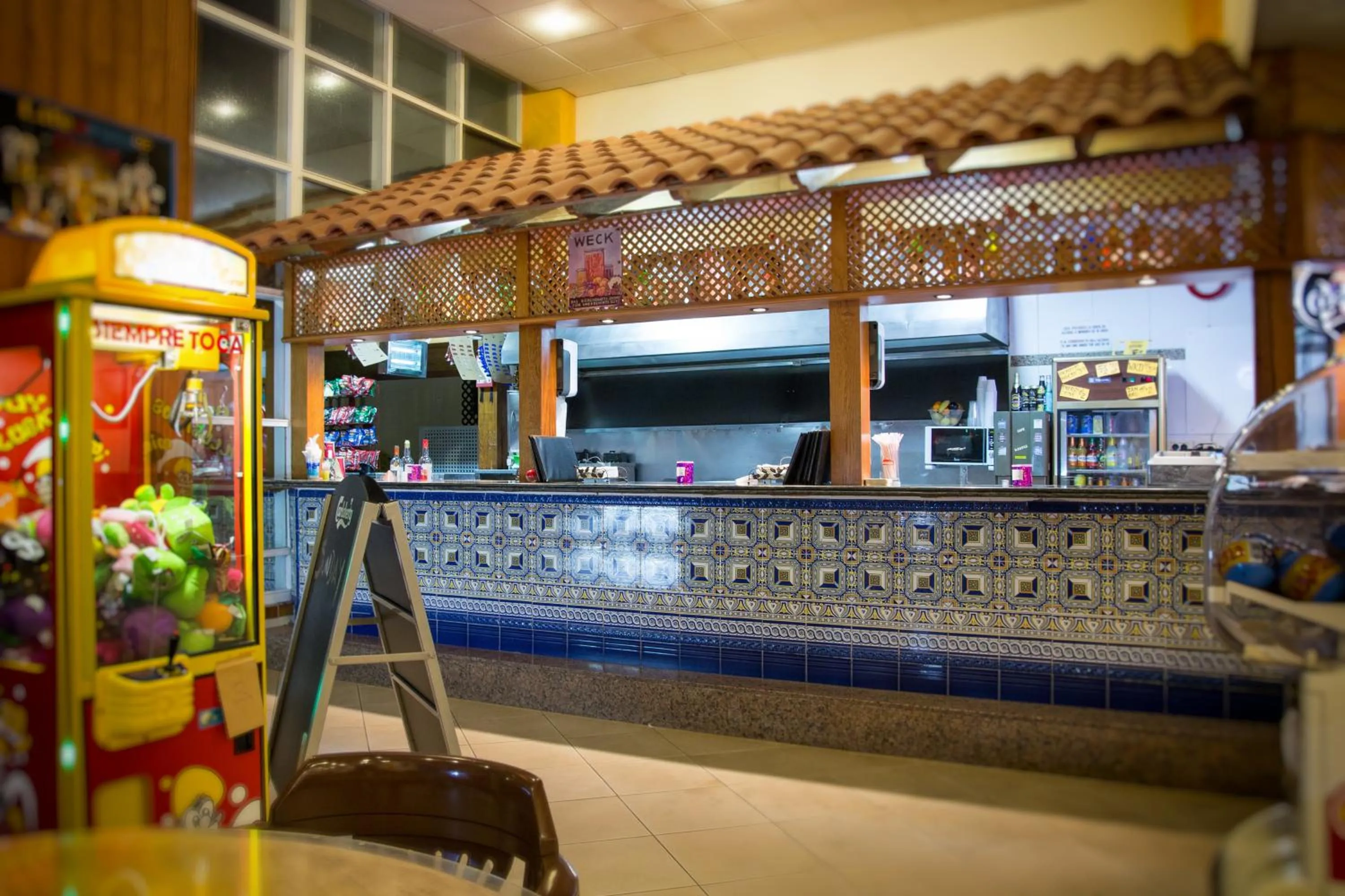 Restaurant/places to eat, Lounge/Bar in Apartamentos Oro Blanco