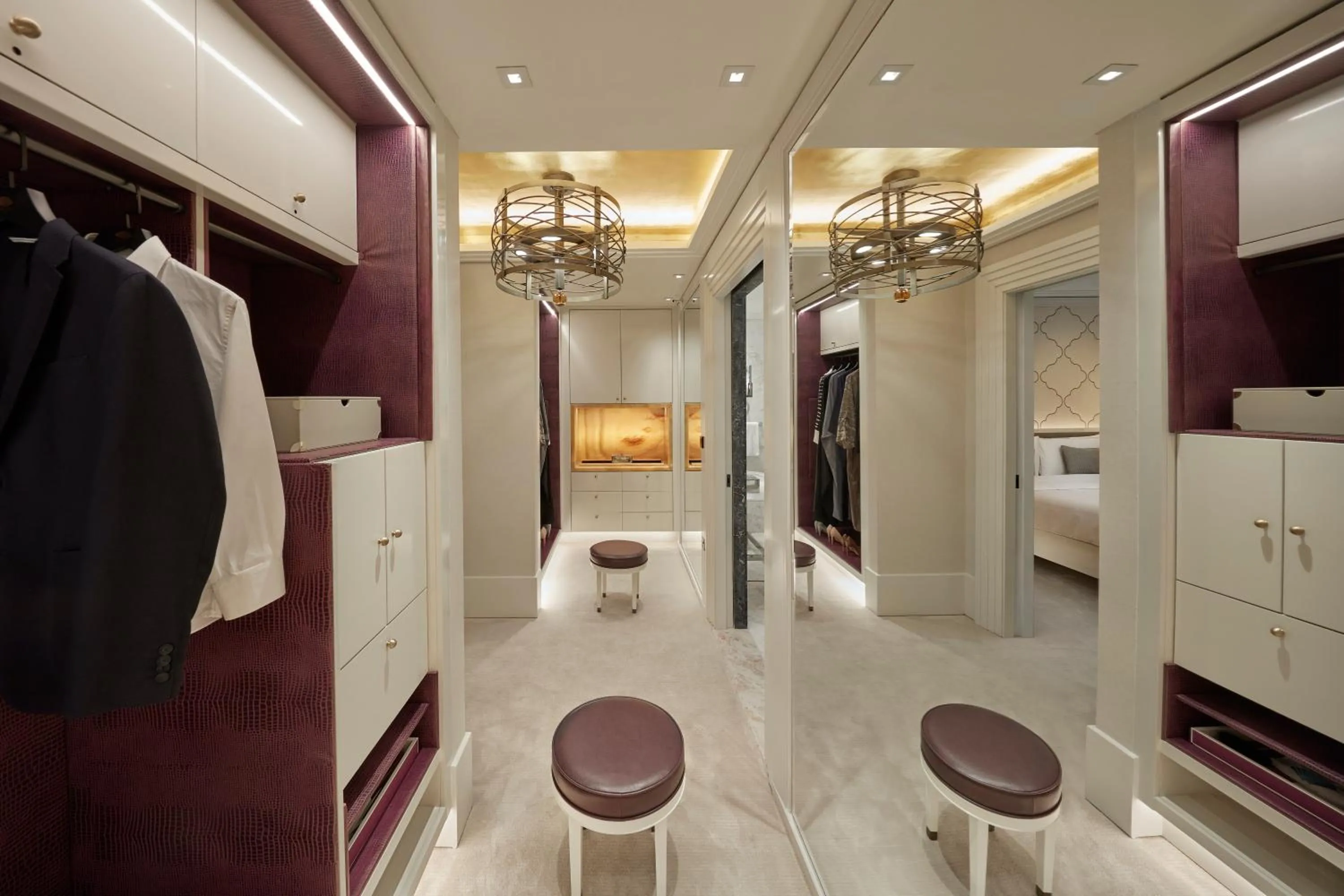 wardrobe in Mandarin Oriental, Doha