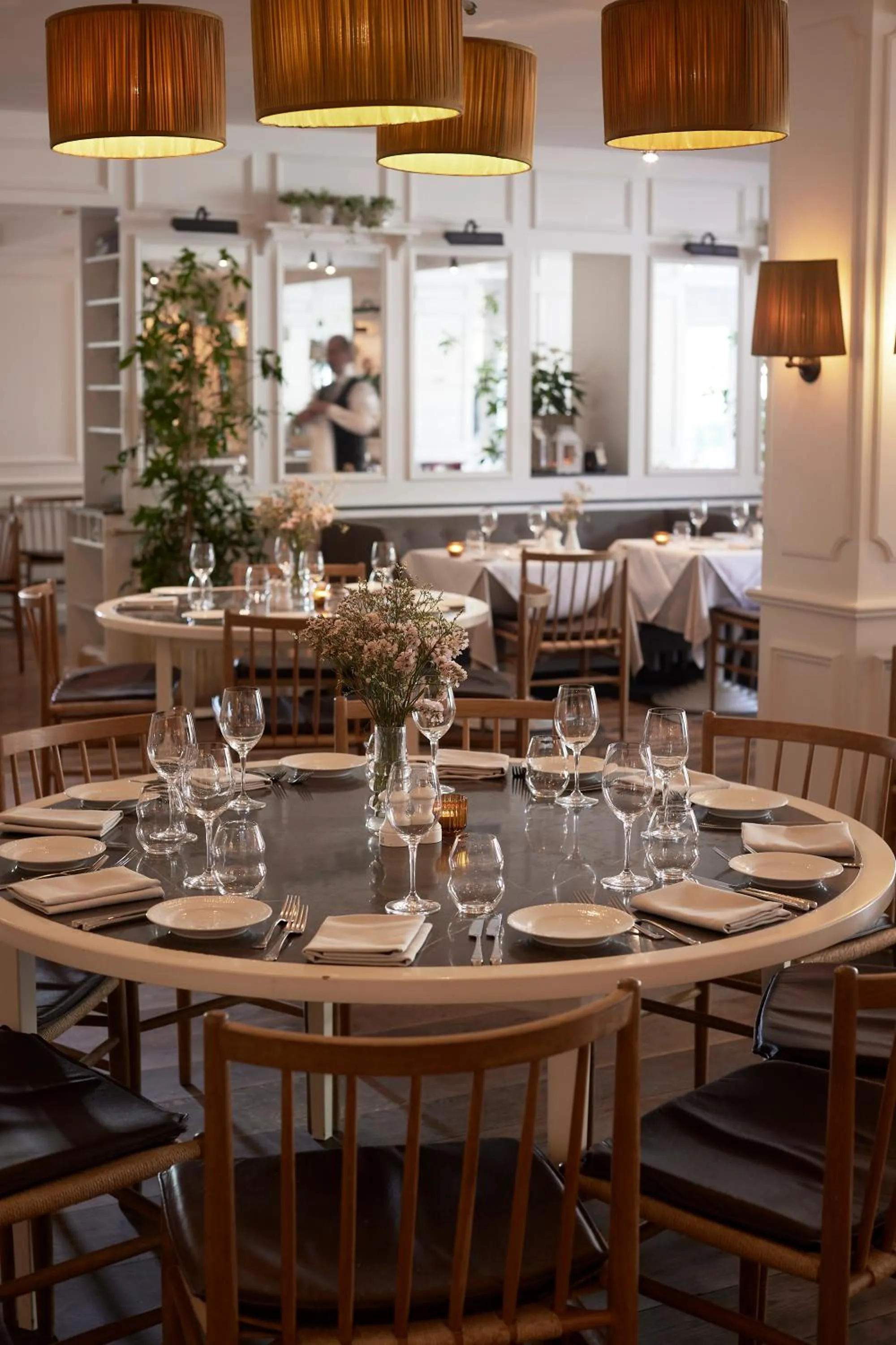 Restaurant/places to eat in Nimb Hotel