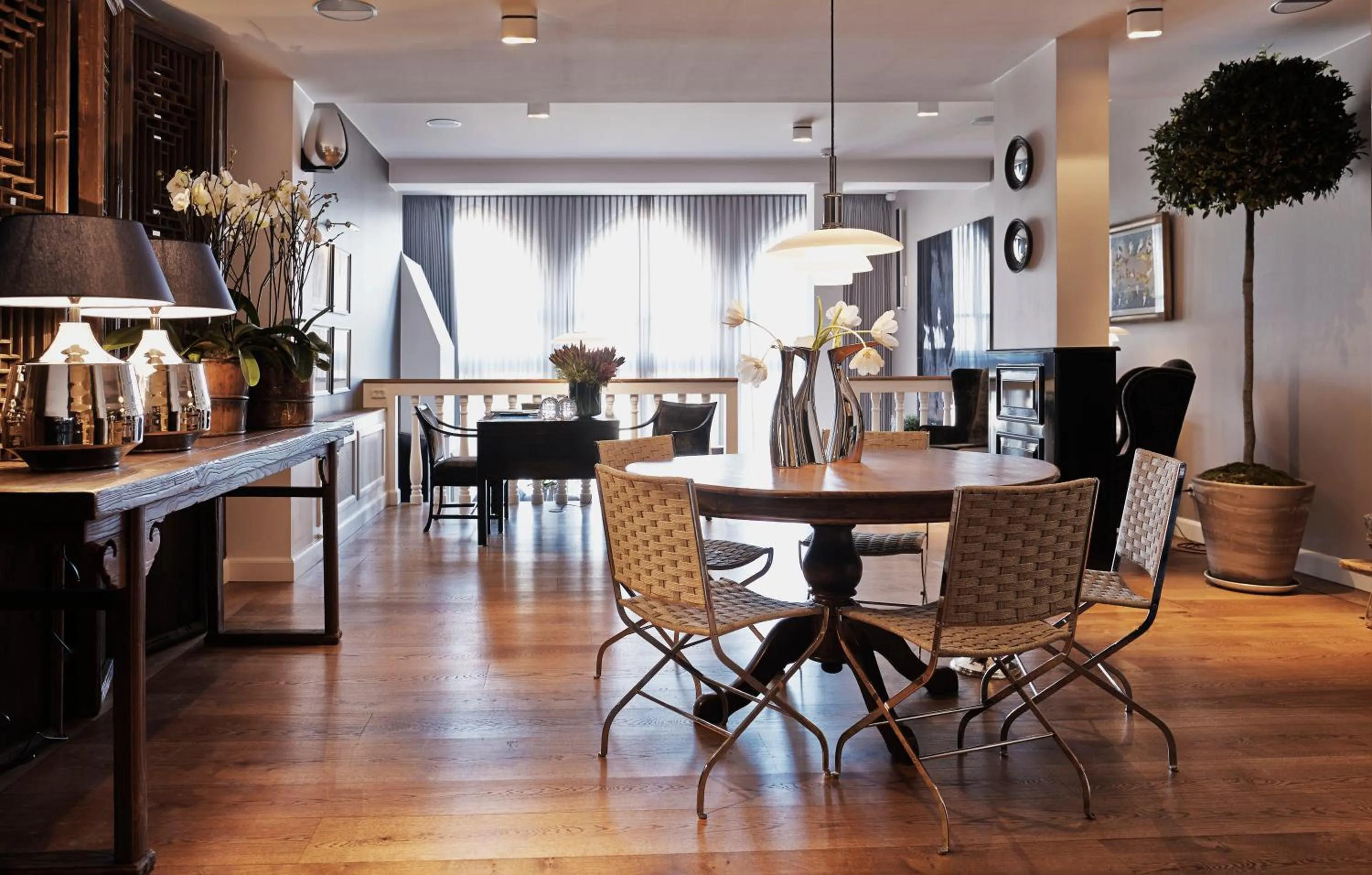 Seating area in Nimb Hotel