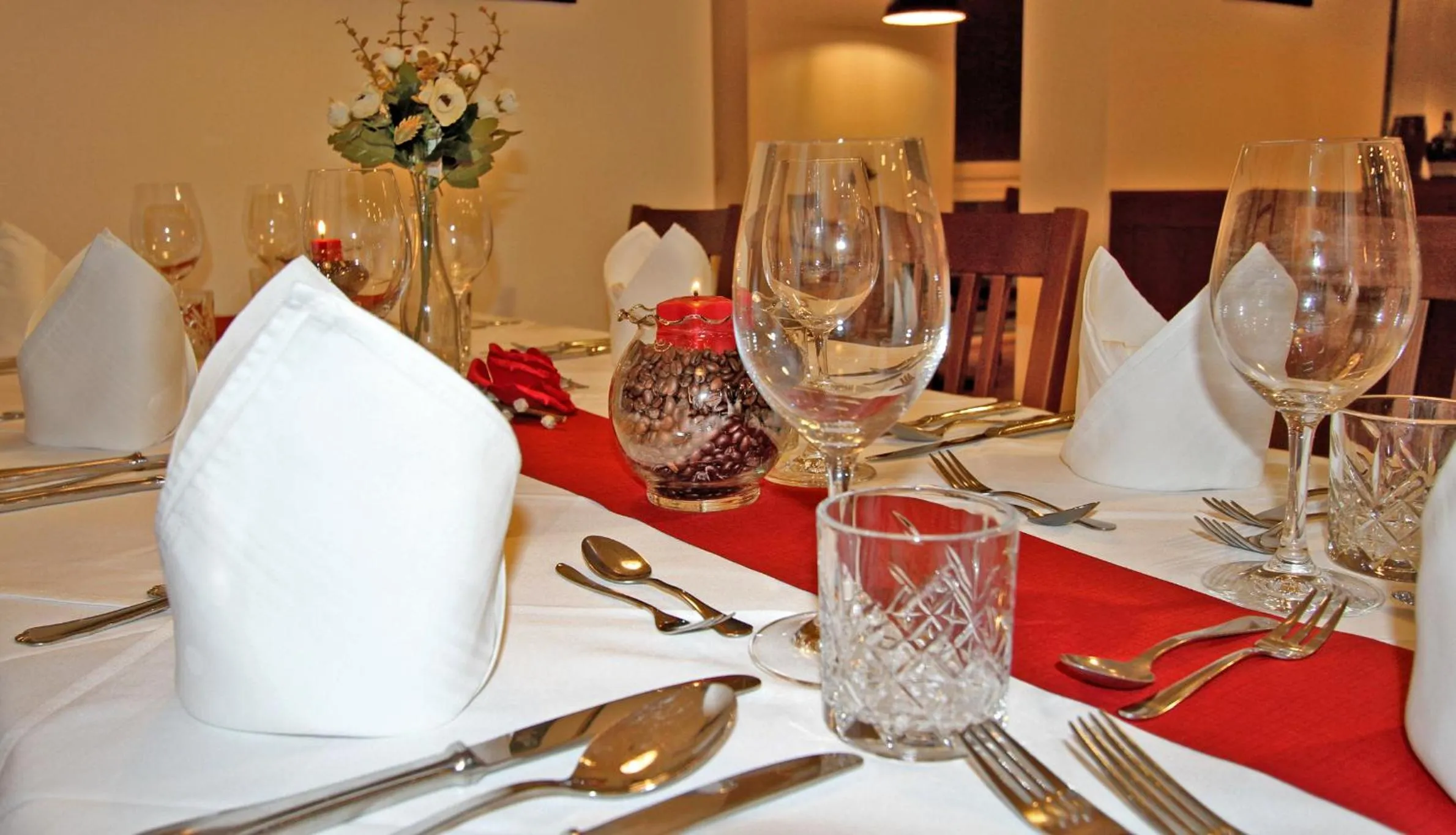 Restaurant/places to eat in Alpenhotel Ensmann