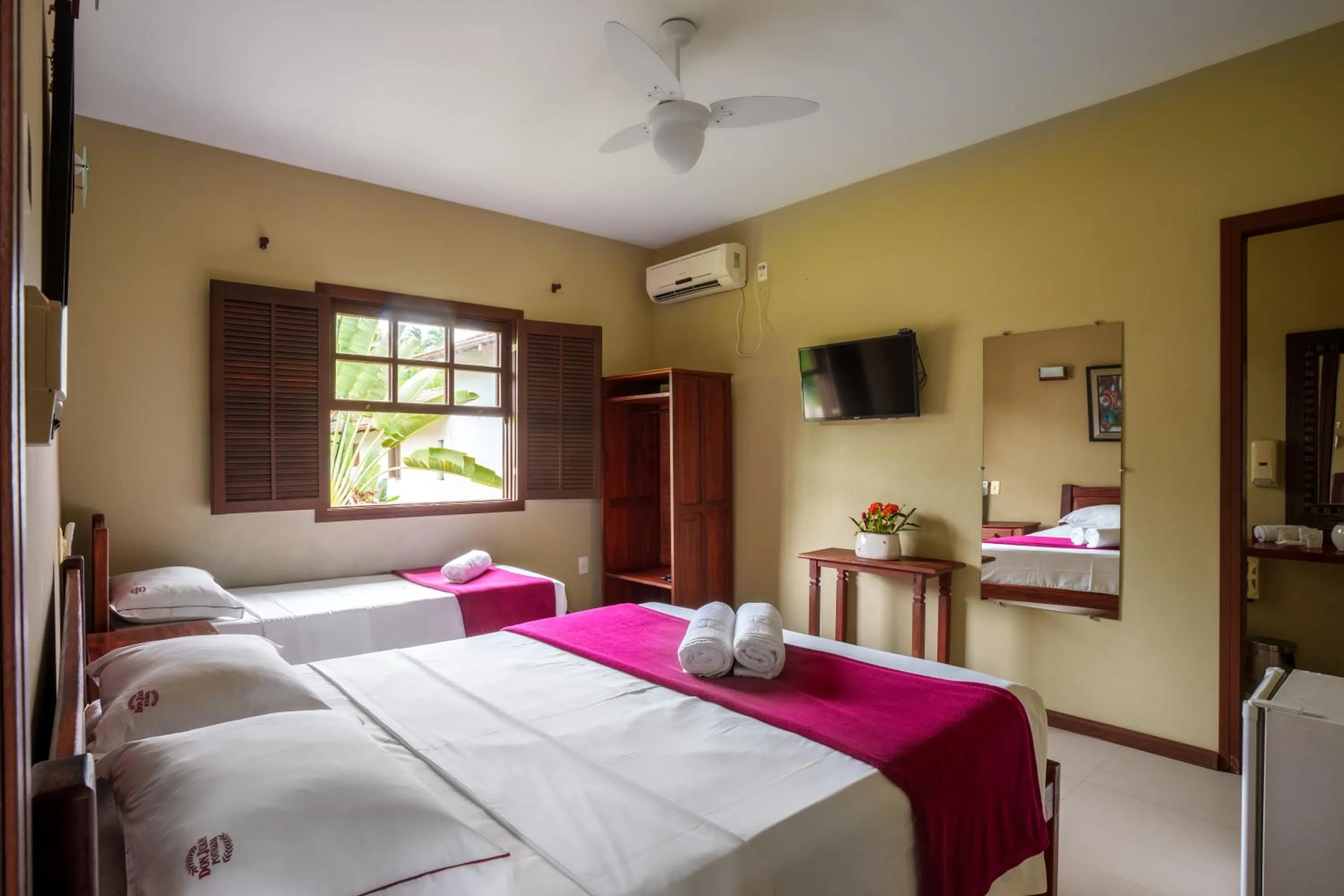 Classic Triple Room in Casa Poema Paraty