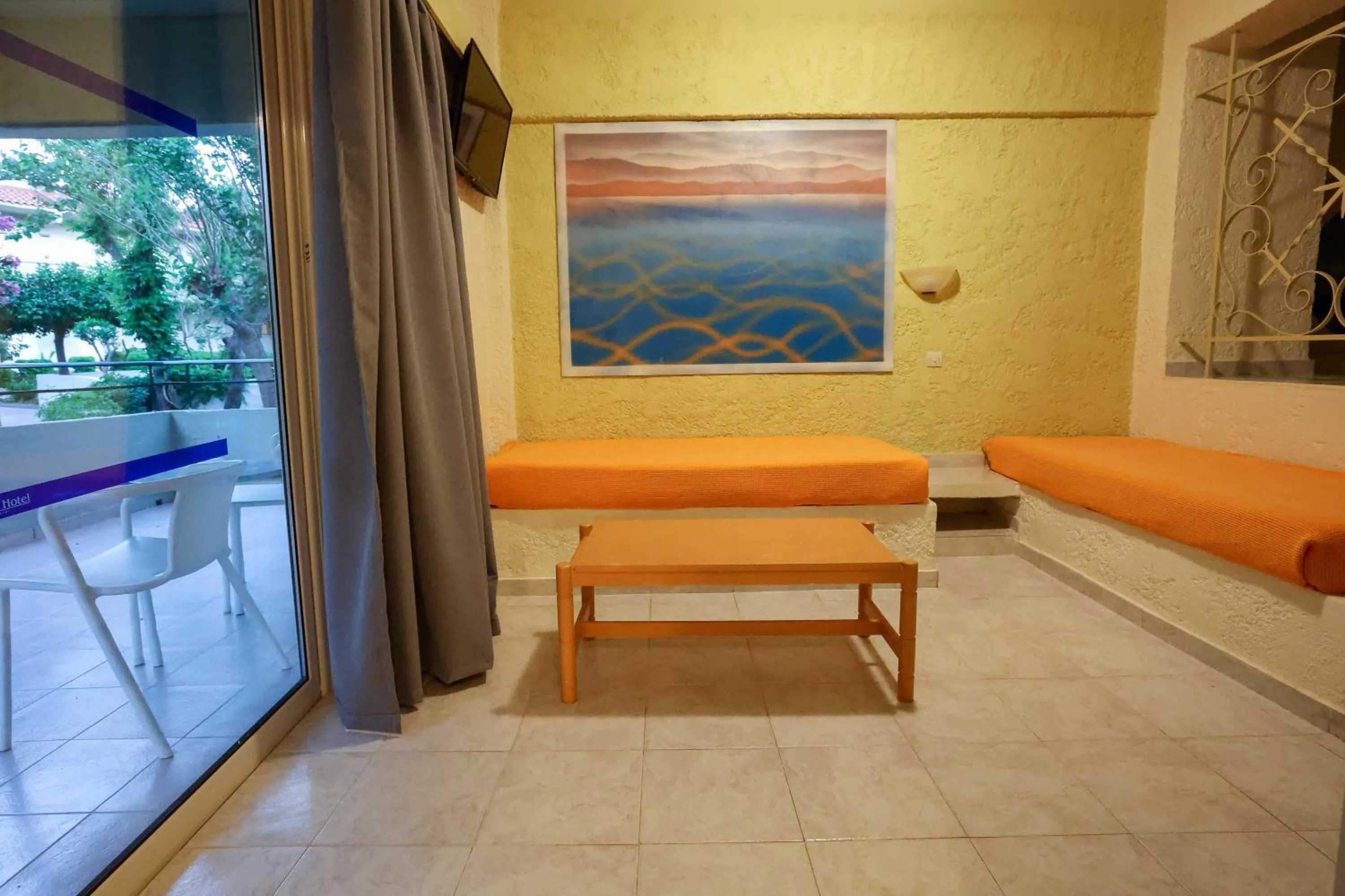 Seating area in Filerimos Village Hotel