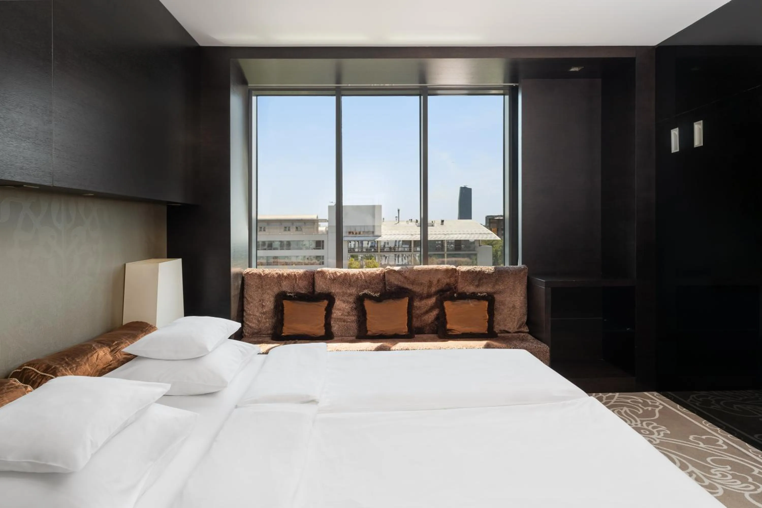 Bed in Zijin Hotel Belgrade