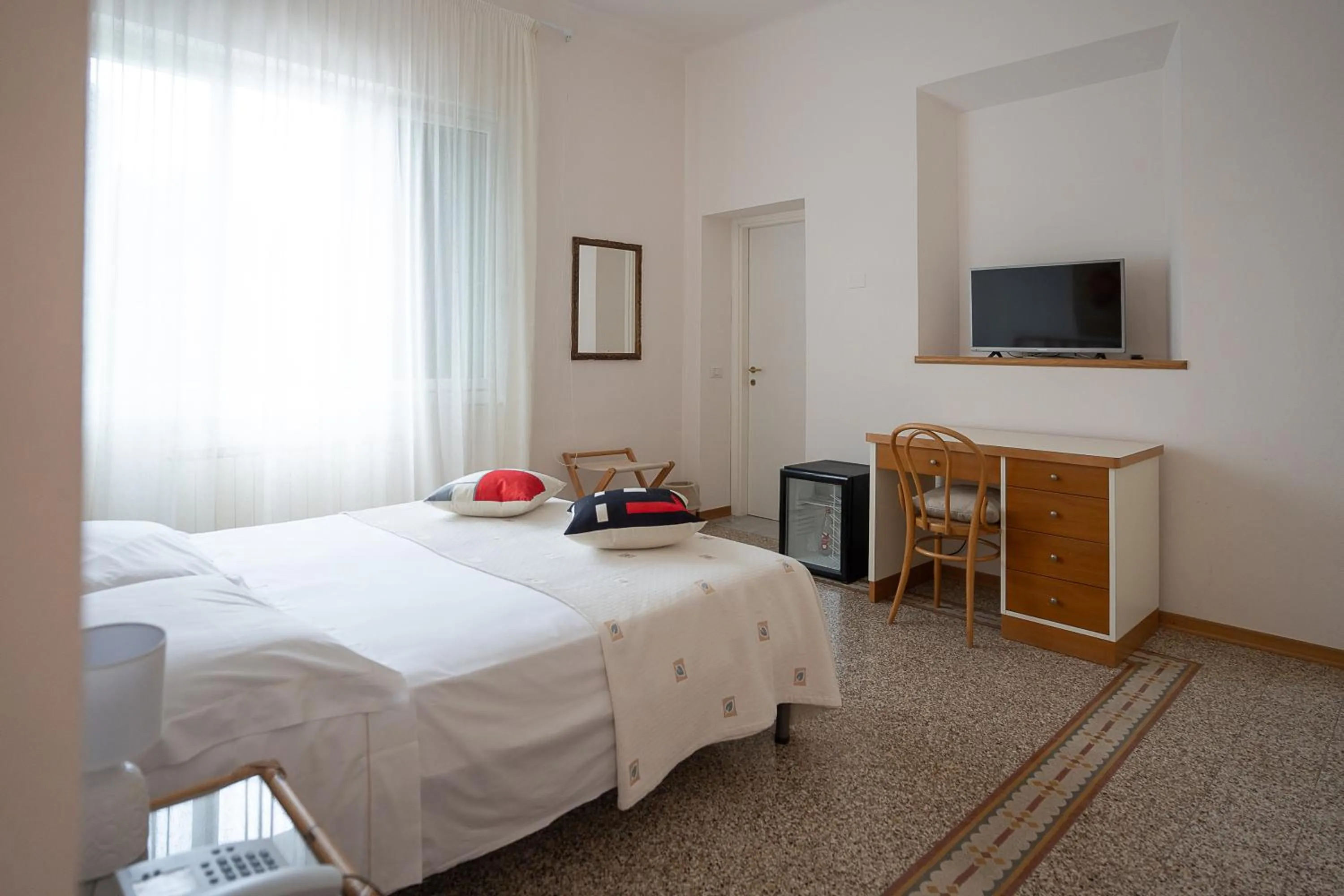 Bed in Hotel Bellonda