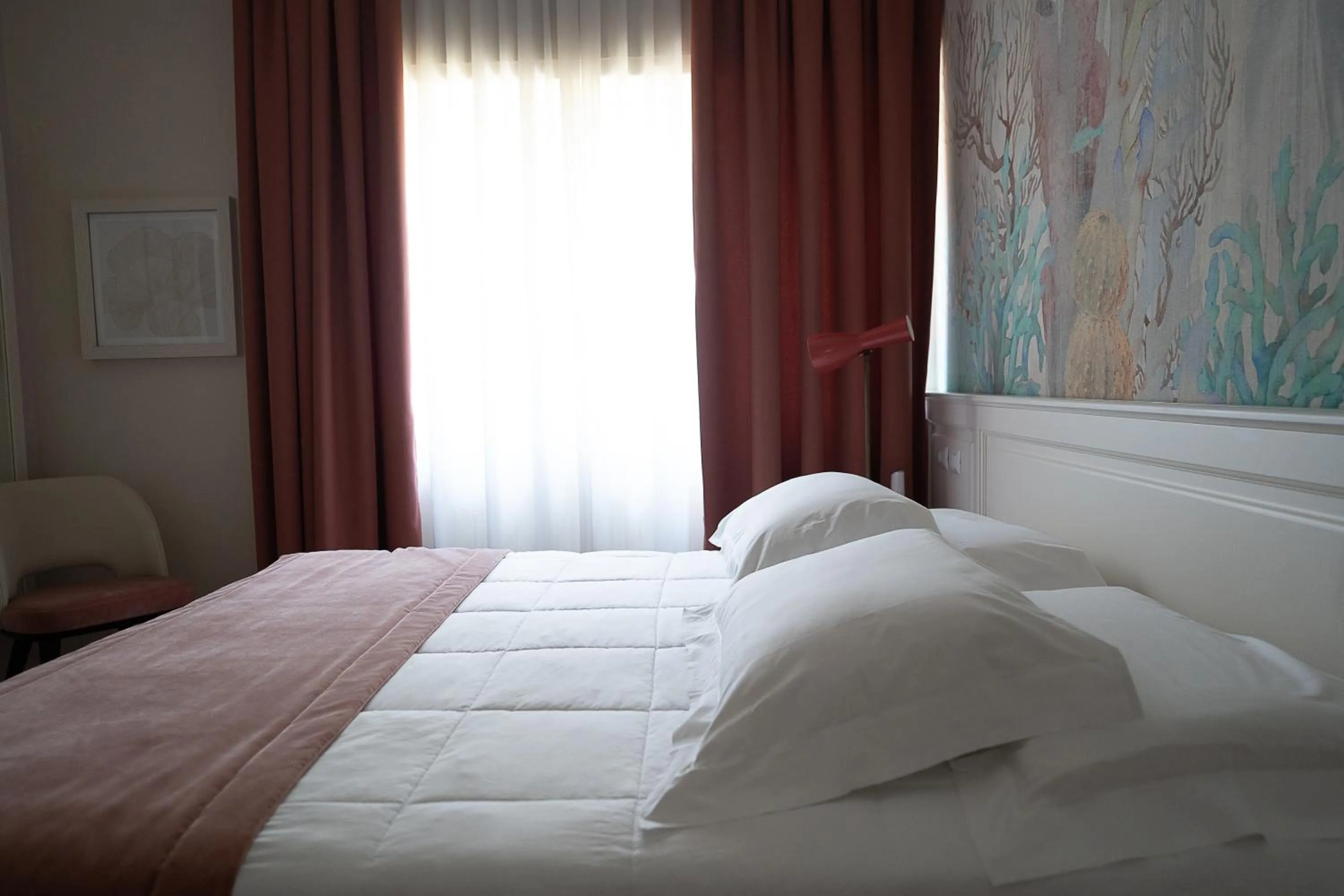 Bed in Hotel Bellonda
