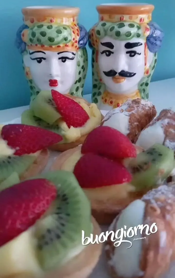 Breakfast in Bed and Breakfast Rosangela