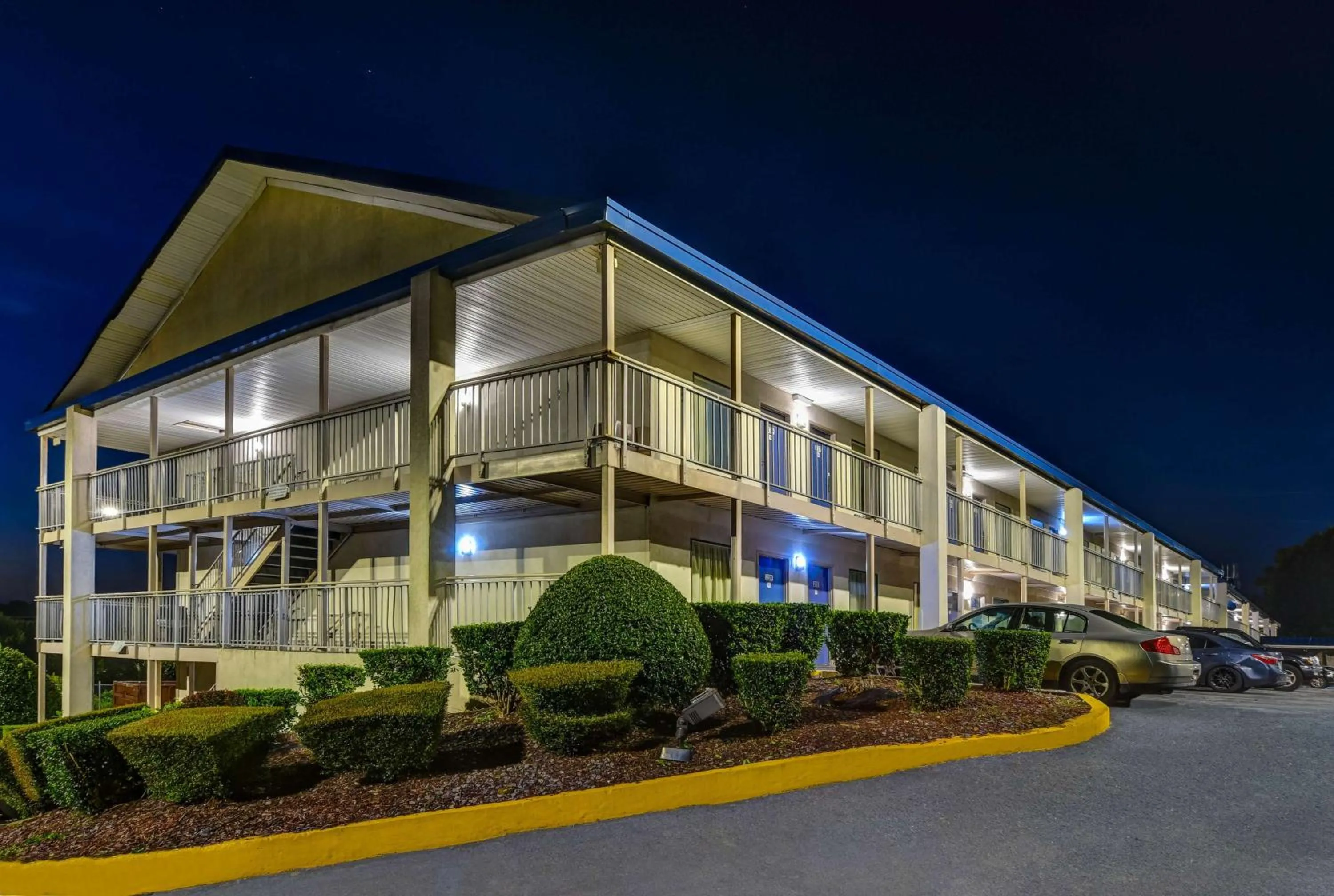 Property building in Motel 6-Atlanta, GA