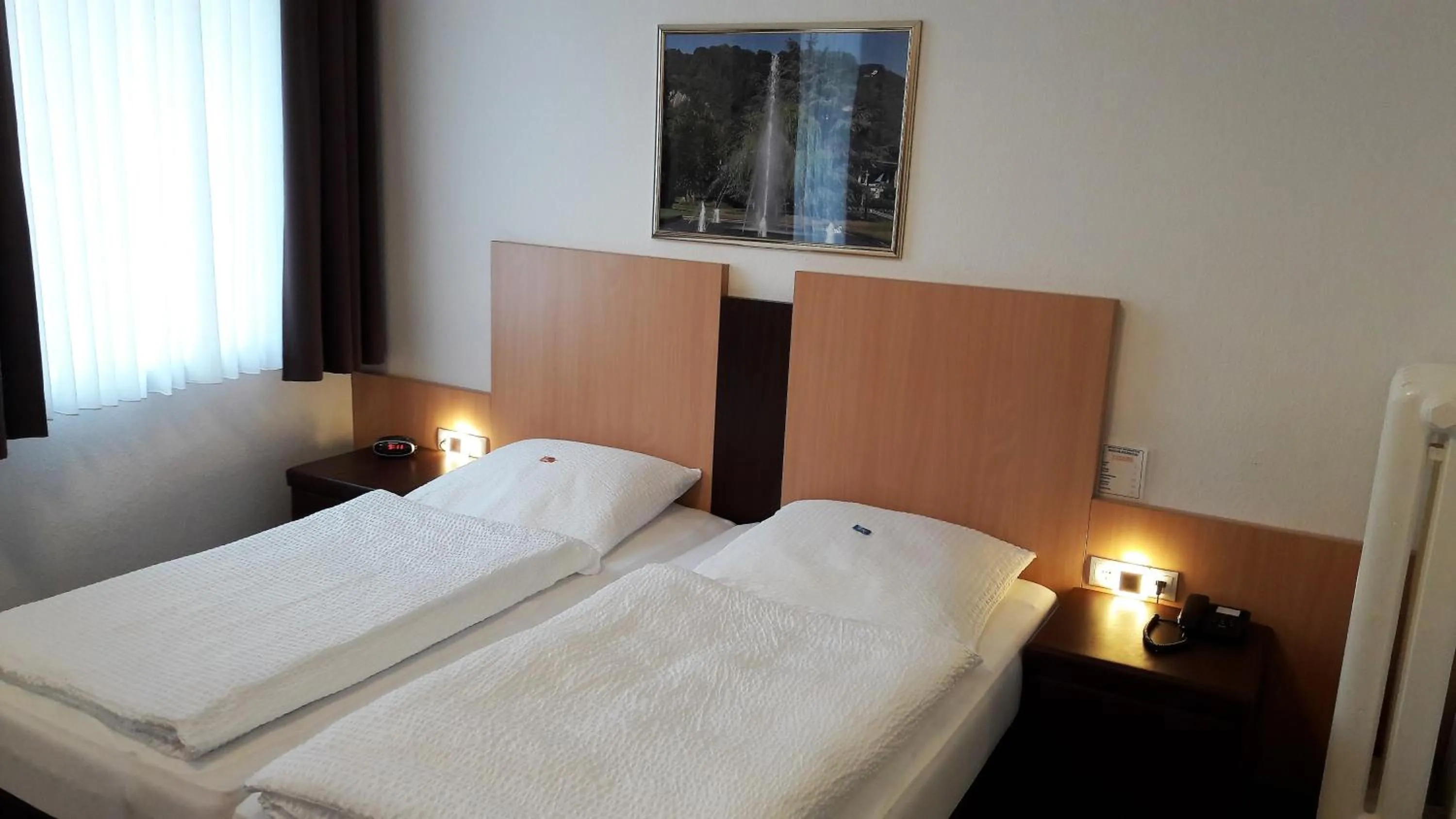 Bed in Hotel zum Anker