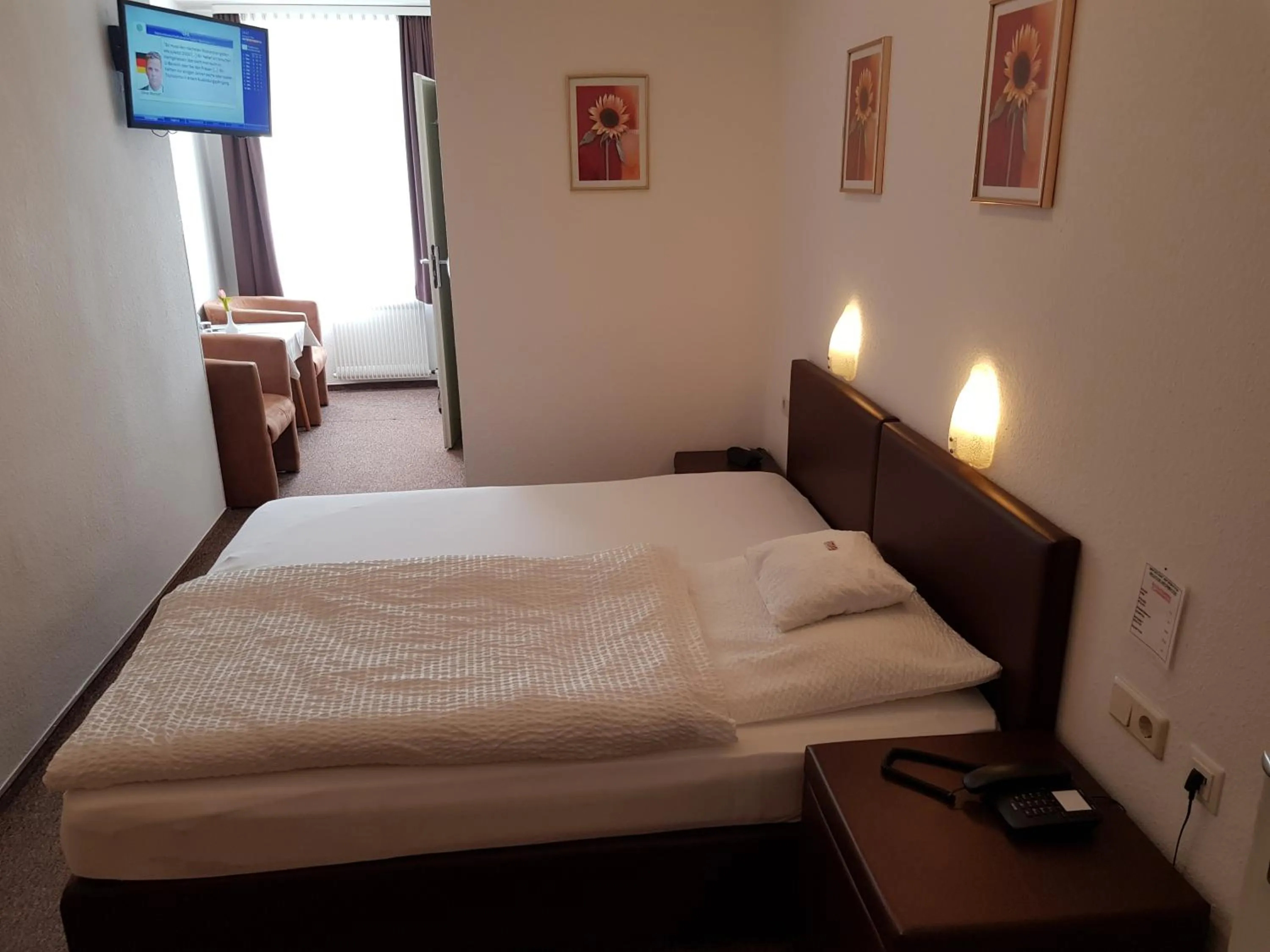 Bed in Hotel zum Anker