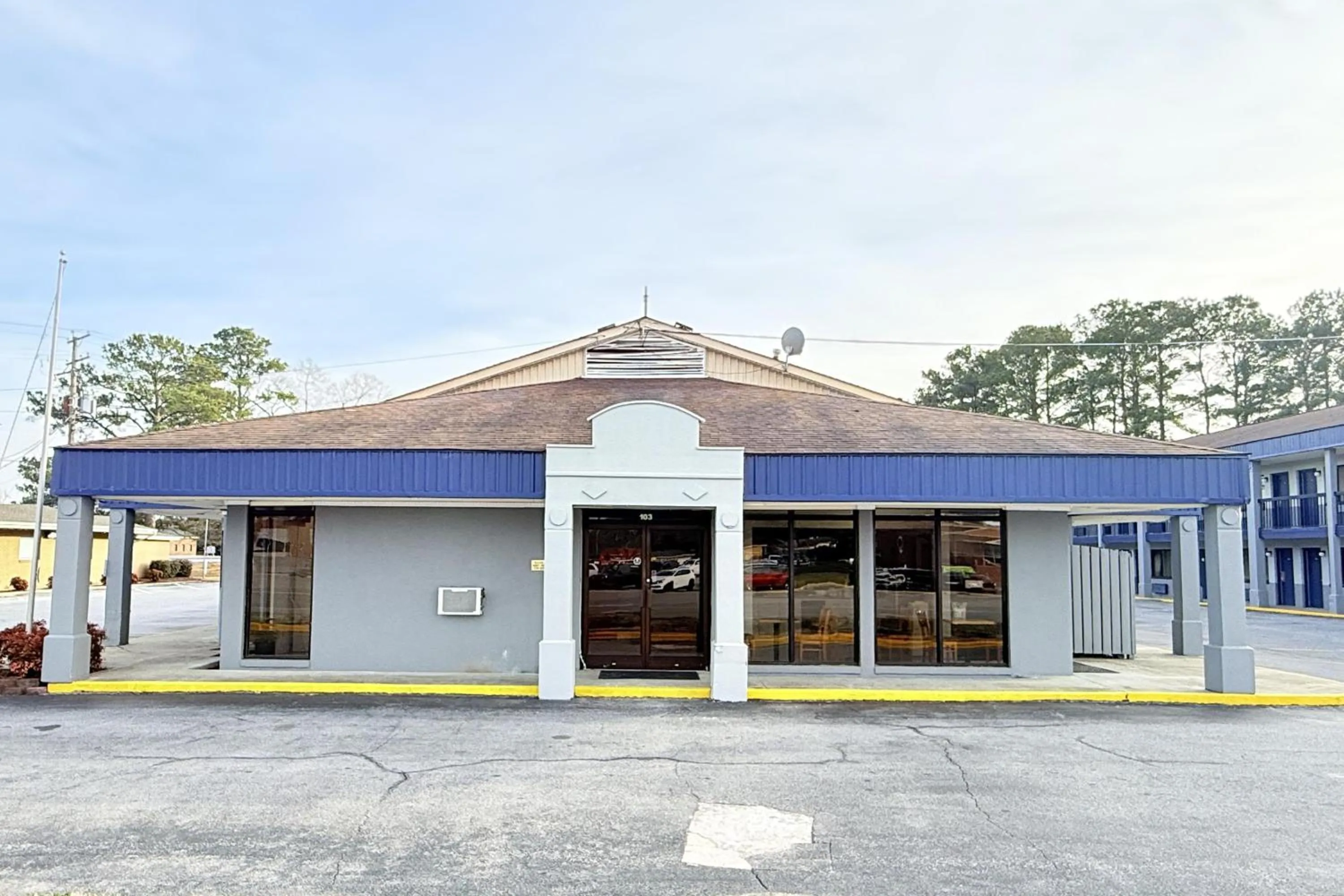 Property building in OYO Hotel Williamston