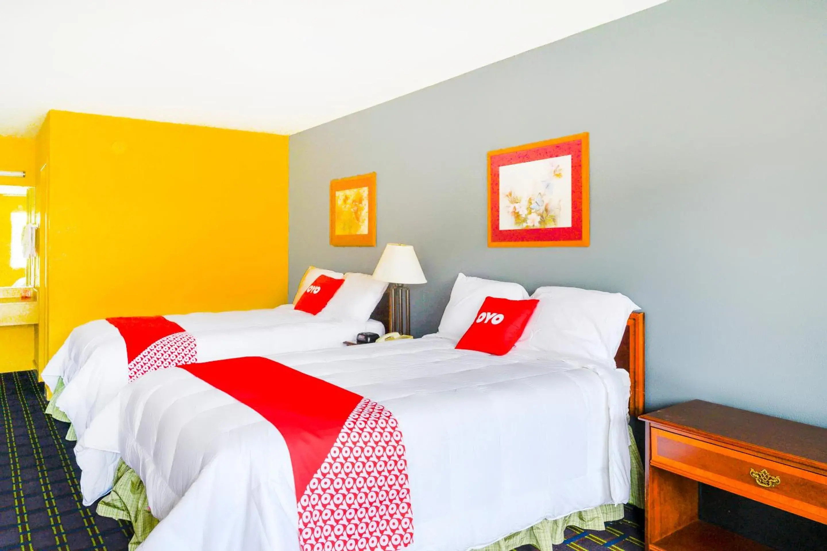 Double Room with Two Double Beds Smoking in OYO Hotel Williamston Double Room with Two Double Beds Smoking in OYO Hotel Williamston