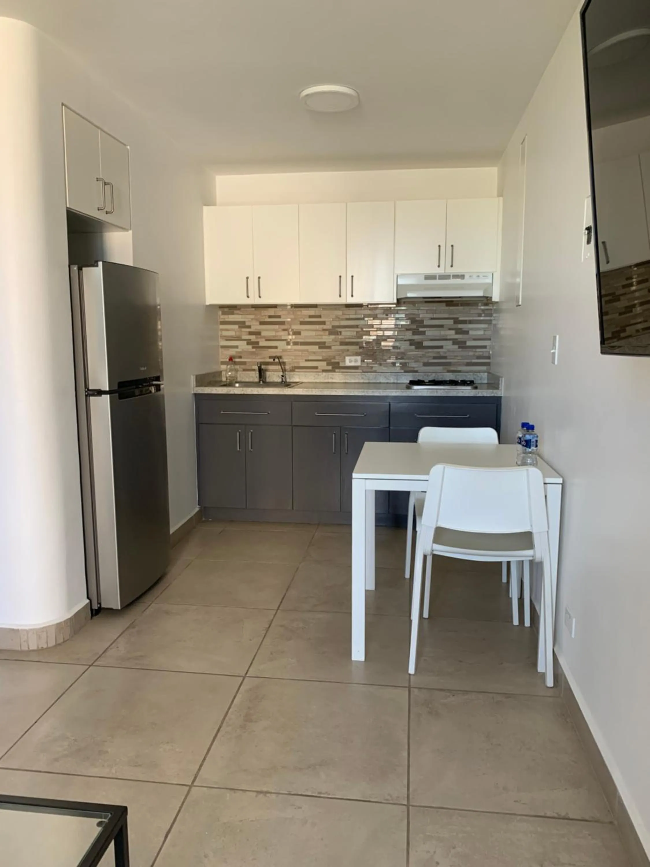 Kitchen or kitchenette in Dali Suites -Accommodations in Playas de Tijuana