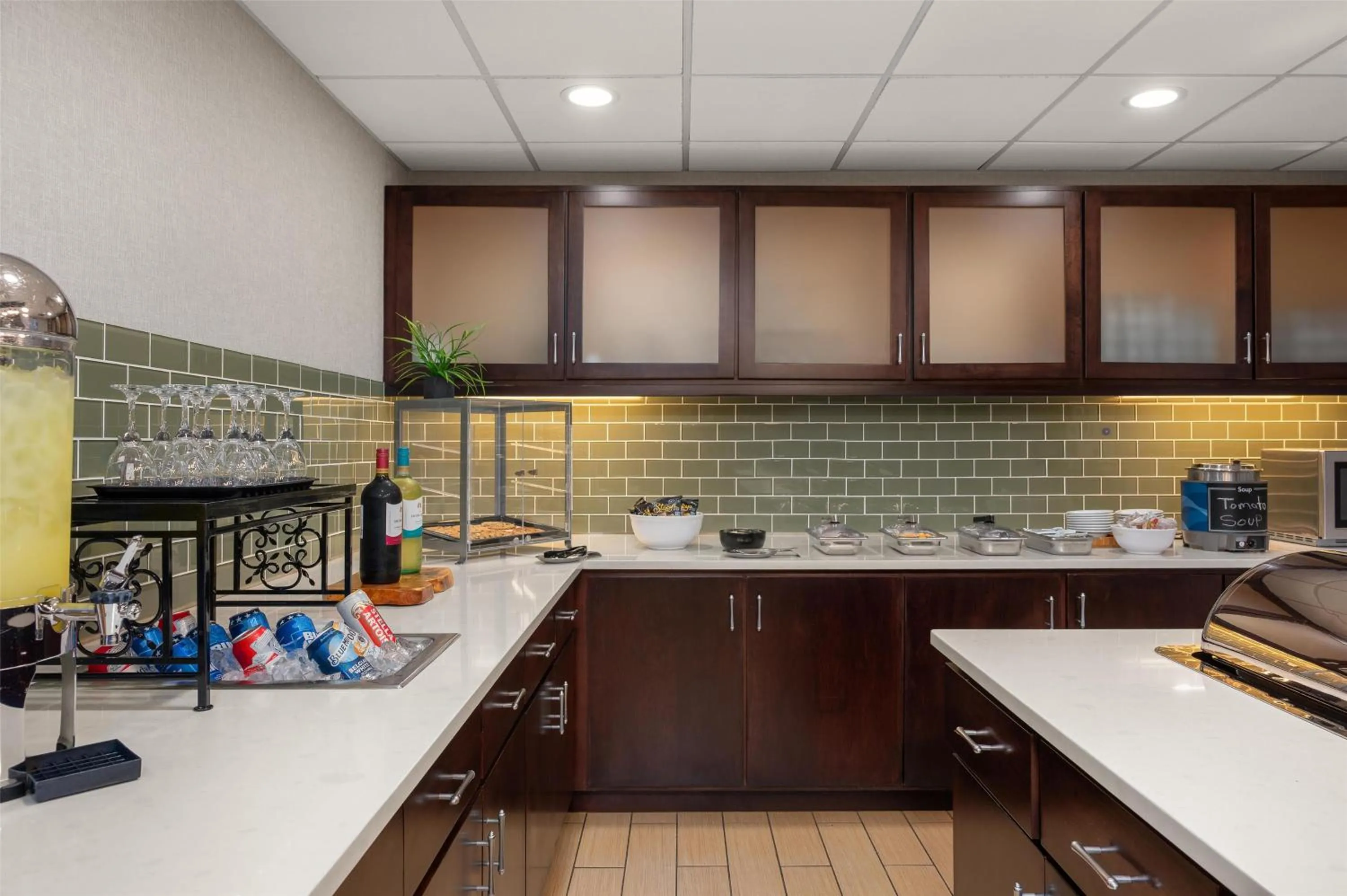 Dining area in Homewood Suites by Hilton Columbus/Polaris