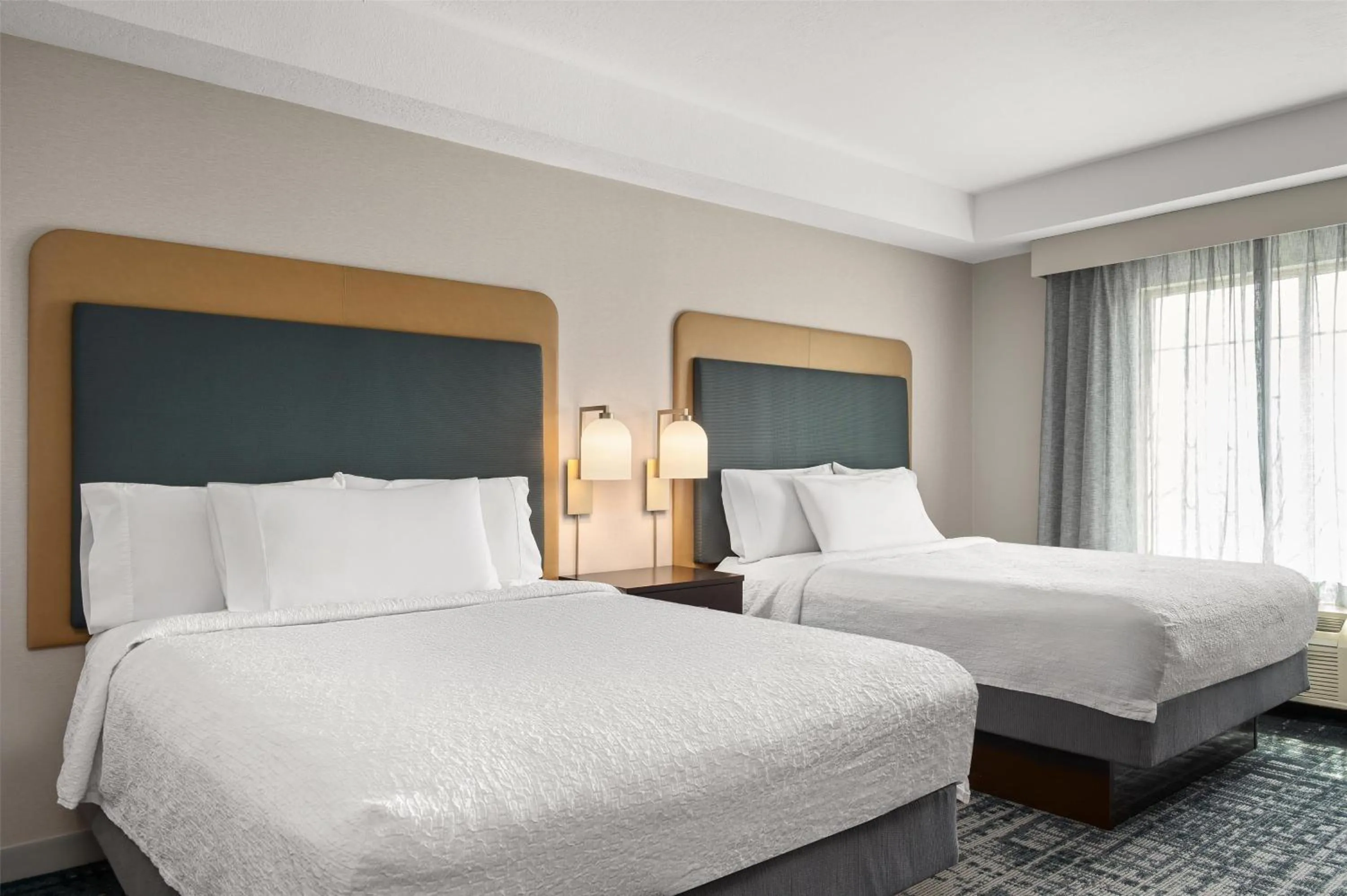 Bed in Homewood Suites by Hilton Columbus/Polaris