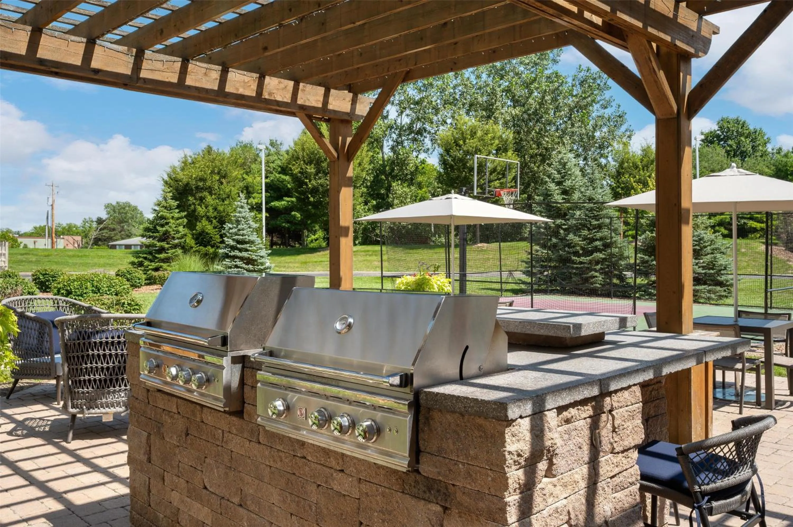 Patio in Homewood Suites by Hilton Columbus/Polaris