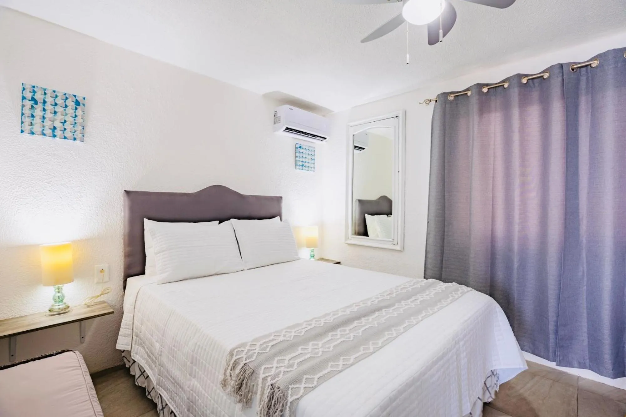 Bed in Cancun Ocean view