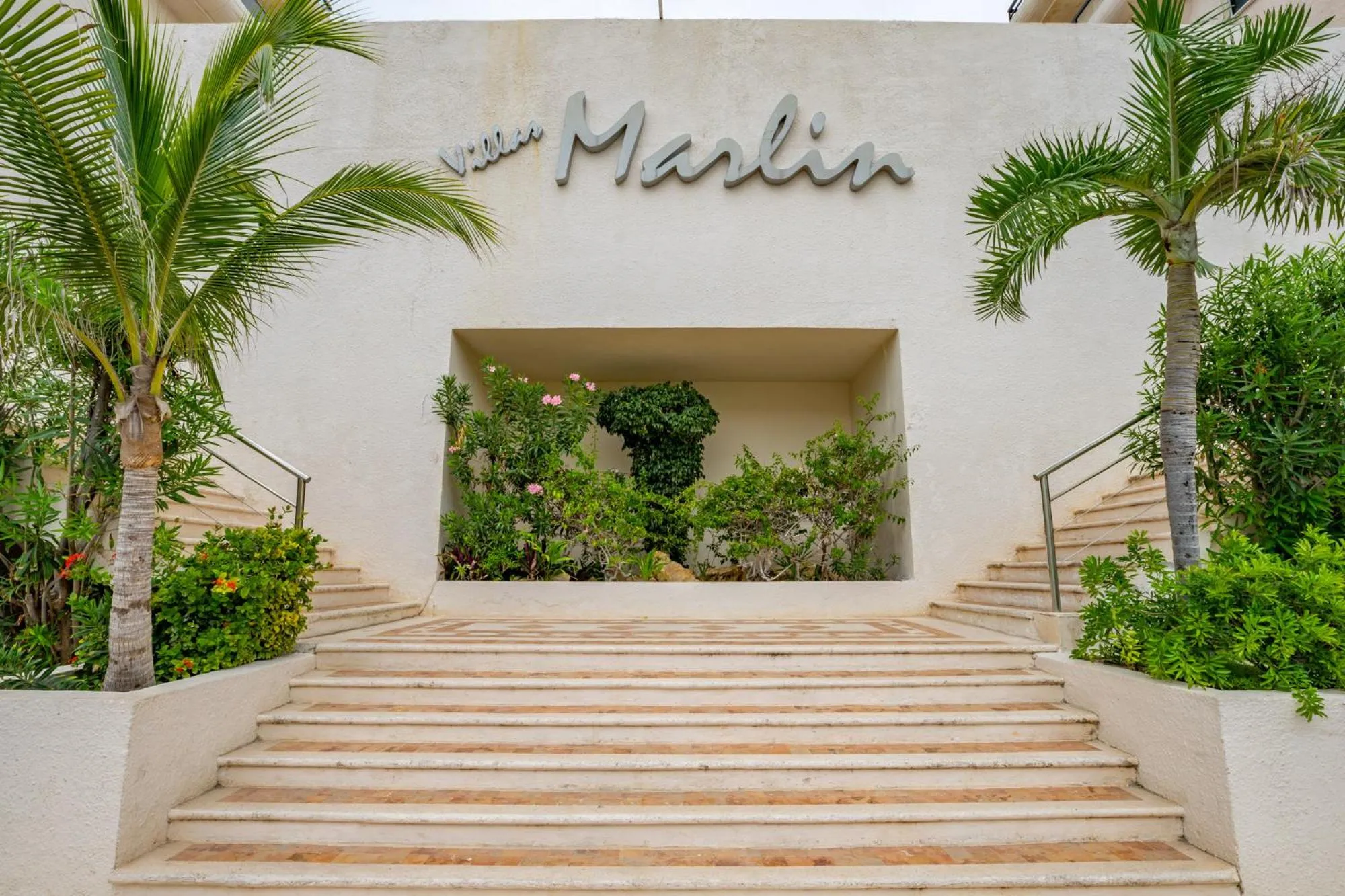 Property building in Cancun Ocean view