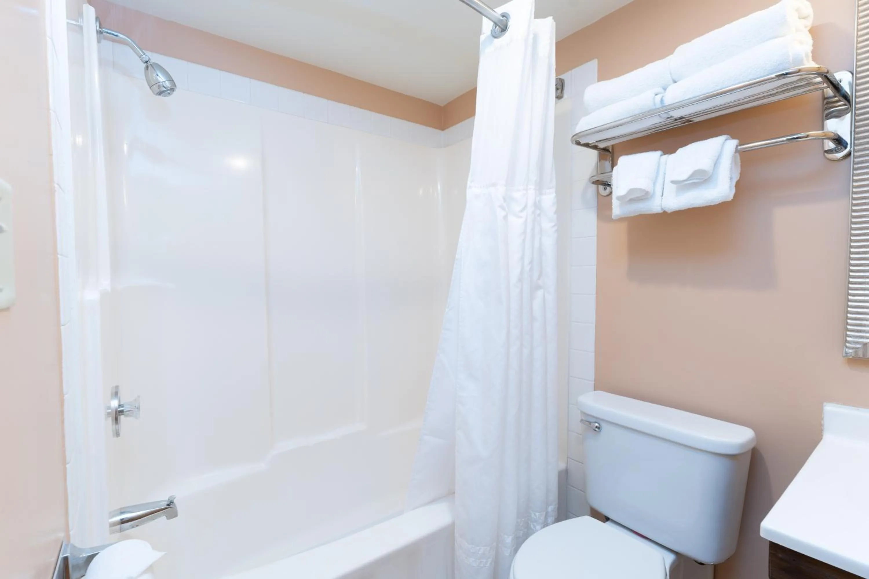 Bath in Kahler Inn and Suites