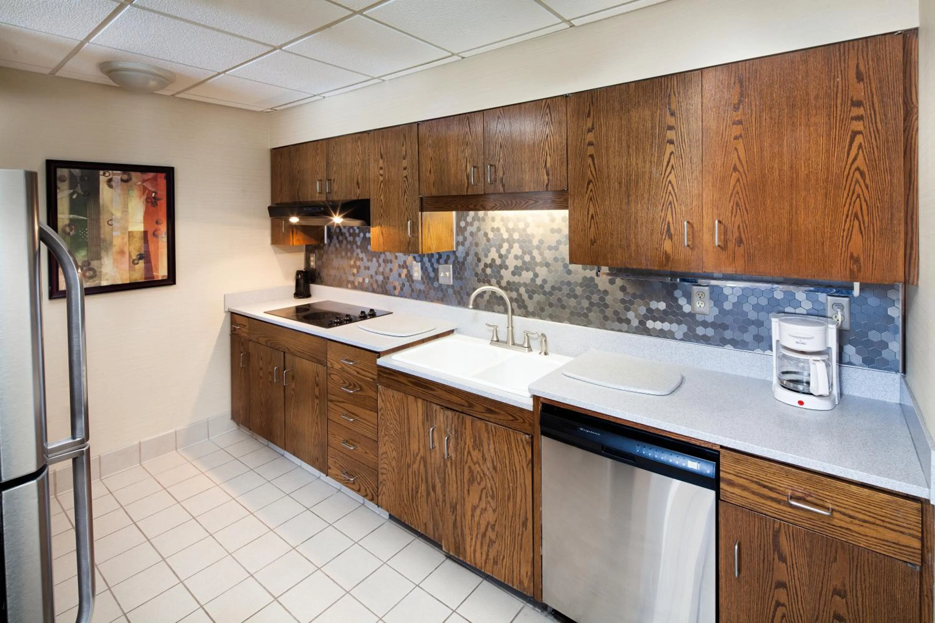 Kitchen or kitchenette in Kahler Inn and Suites