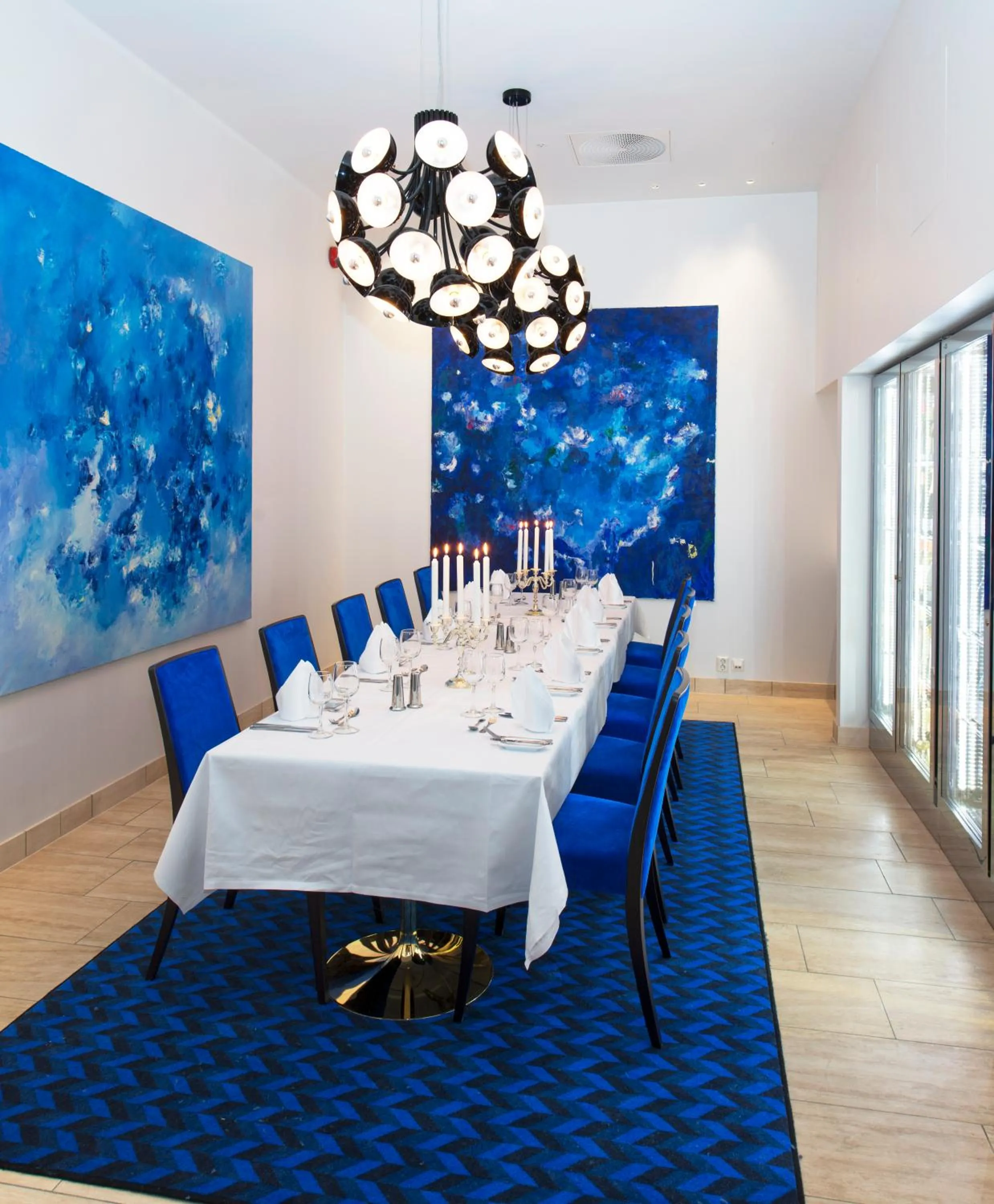 Restaurant/places to eat in Thon Hotel Oslofjord