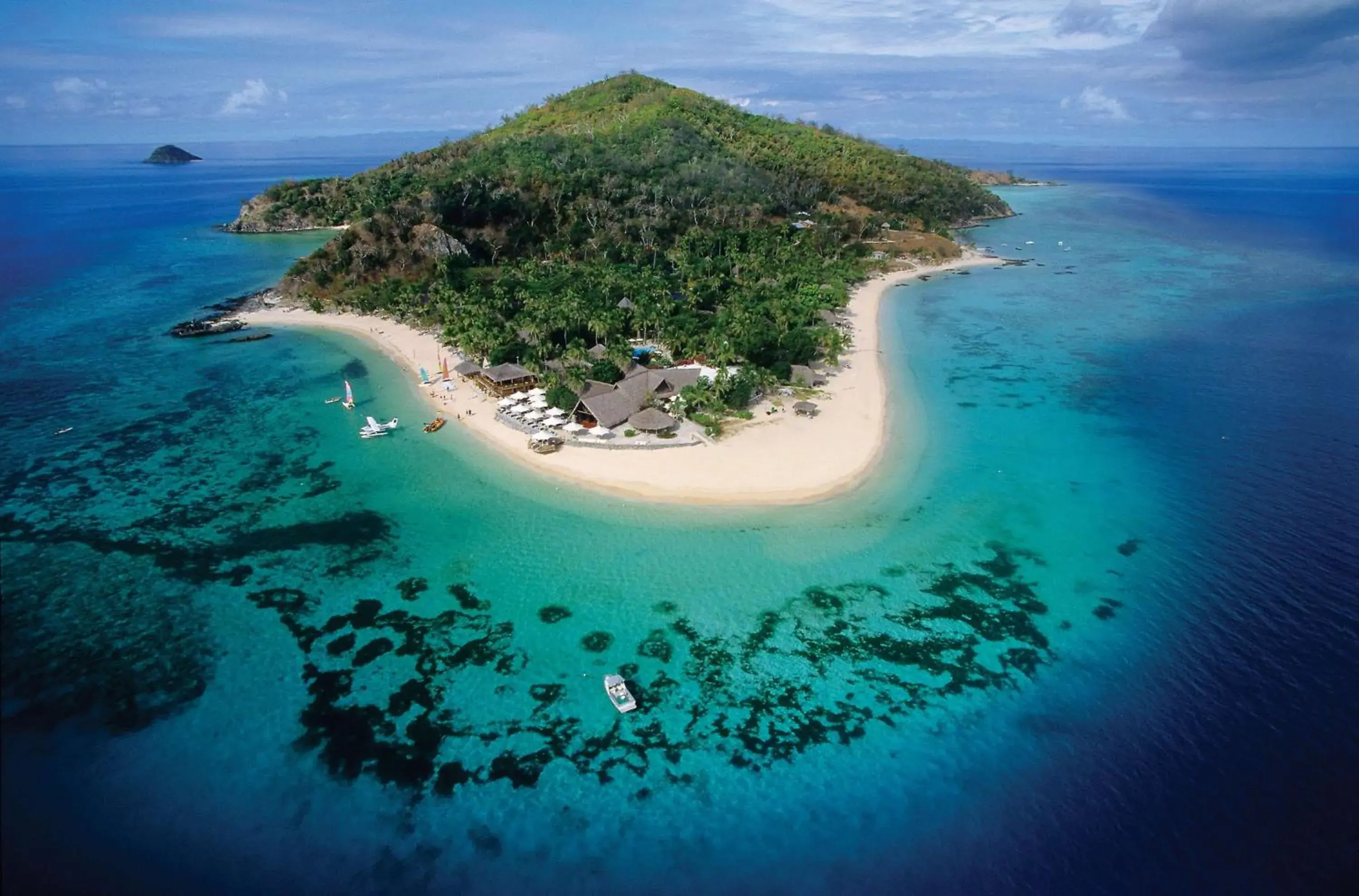 Castaway Island, Fiji Castaway Island, Fiji