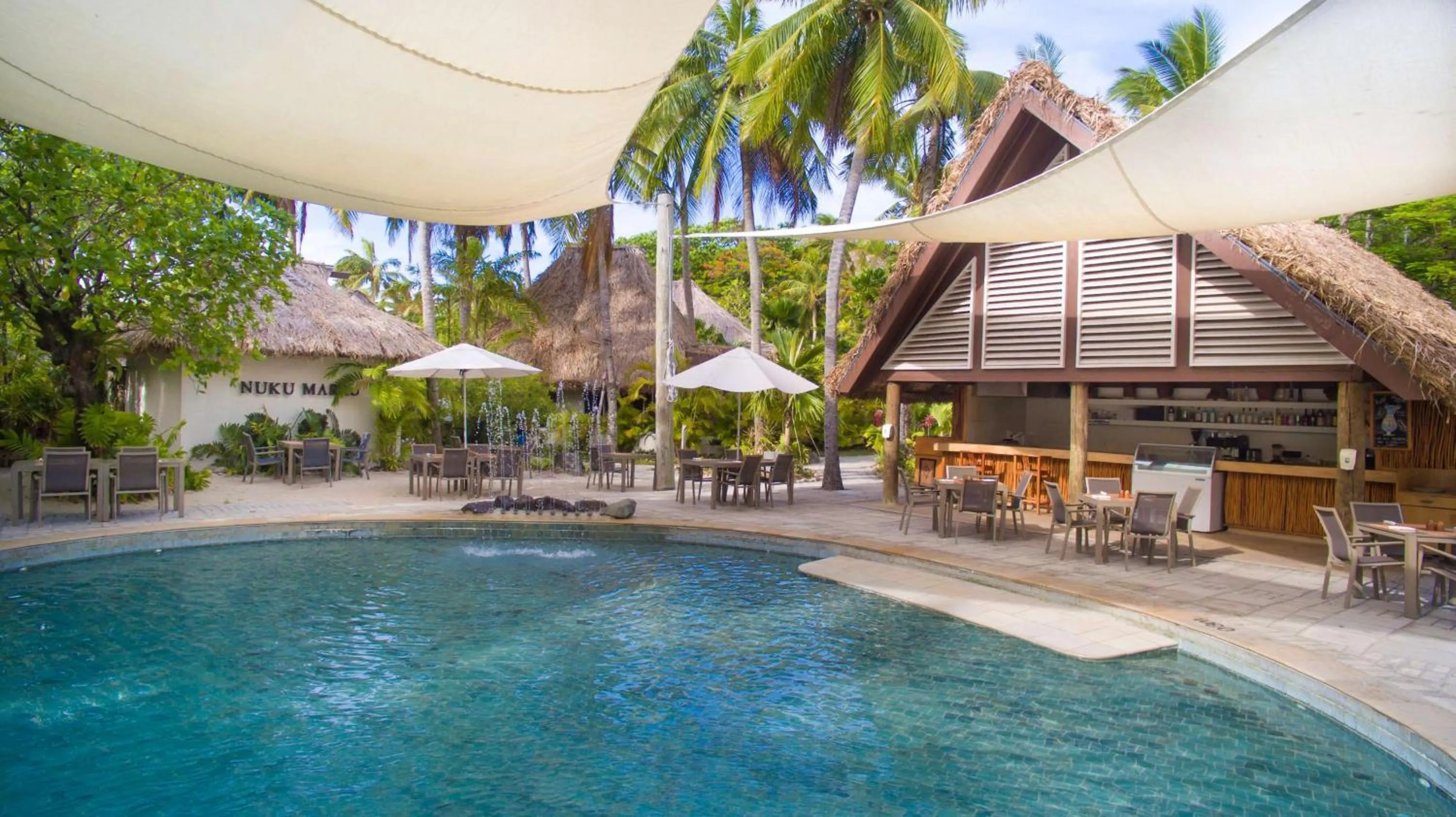 Restaurant/places to eat in Castaway Island, Fiji