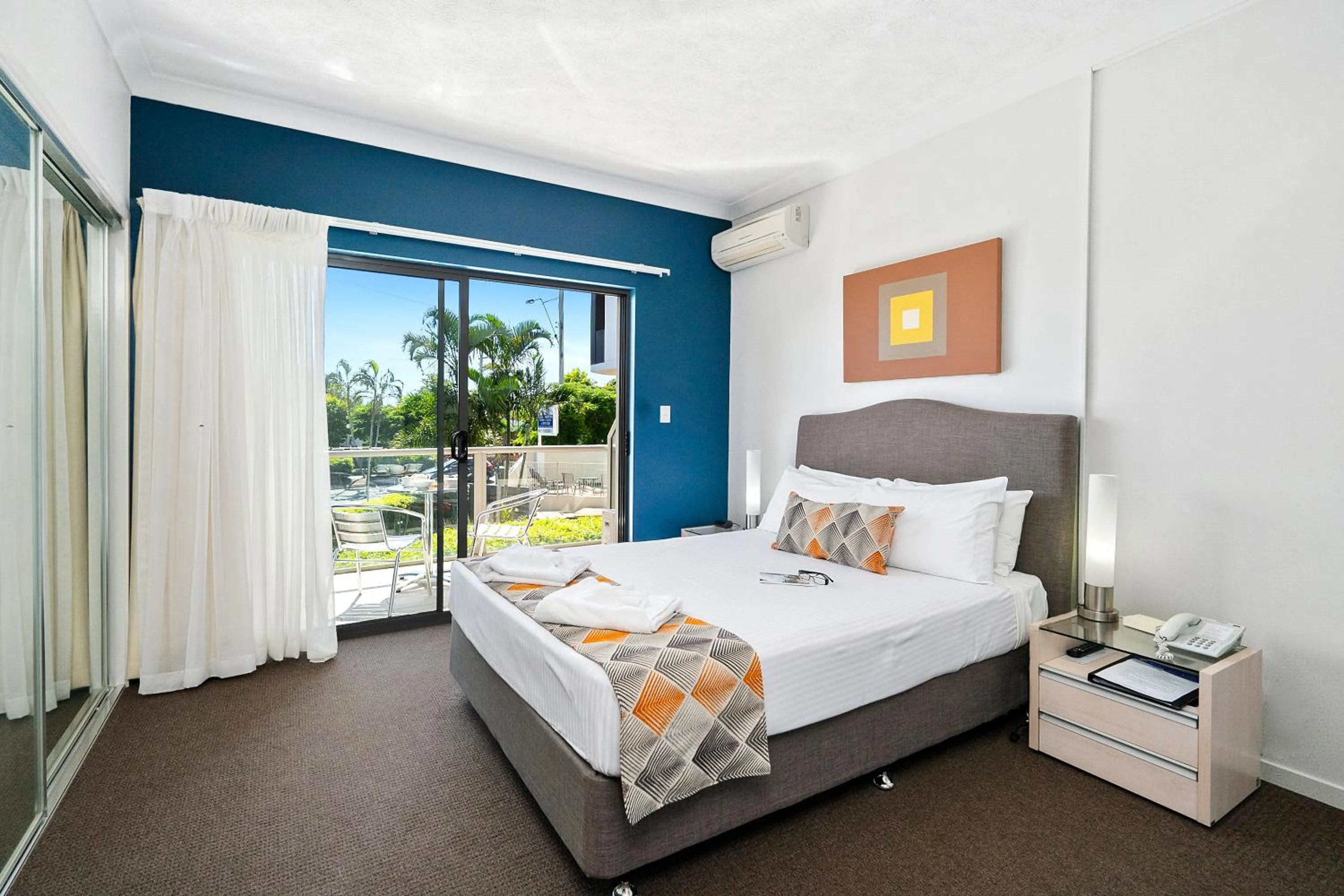 Bed in La Vida on Anzac