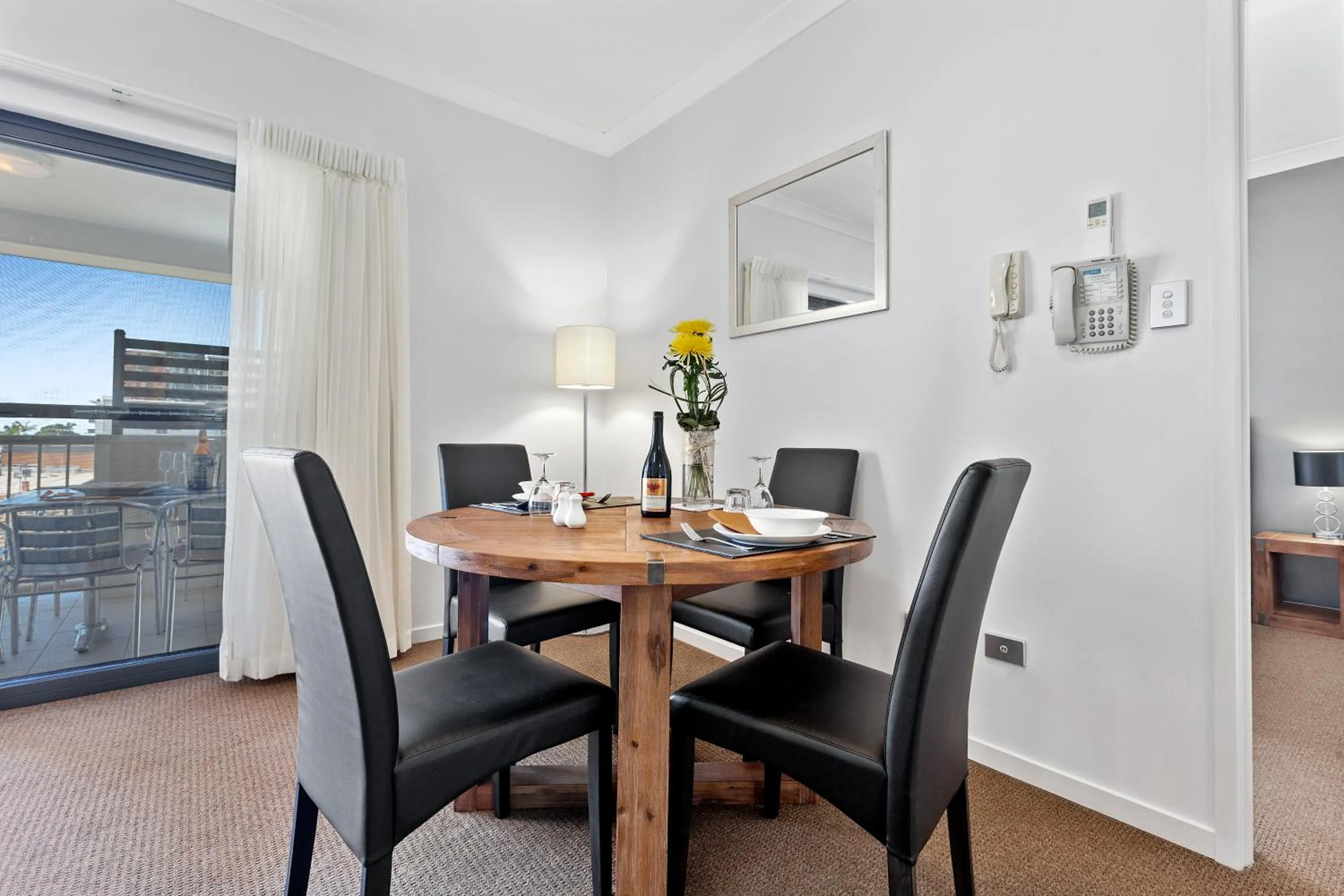 Dining area in La Vida on Anzac