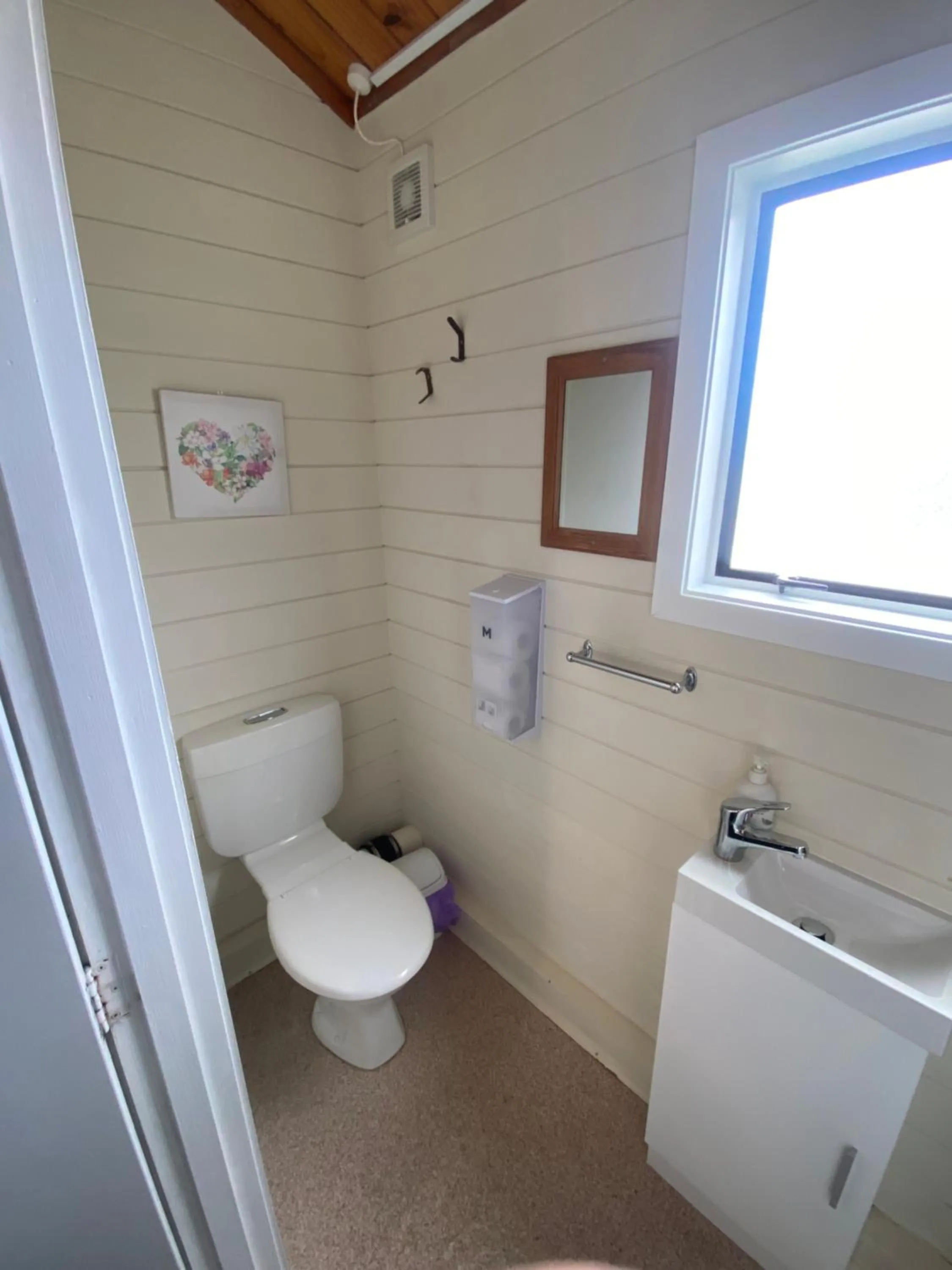 Bathroom in Bay of Islands Lodge