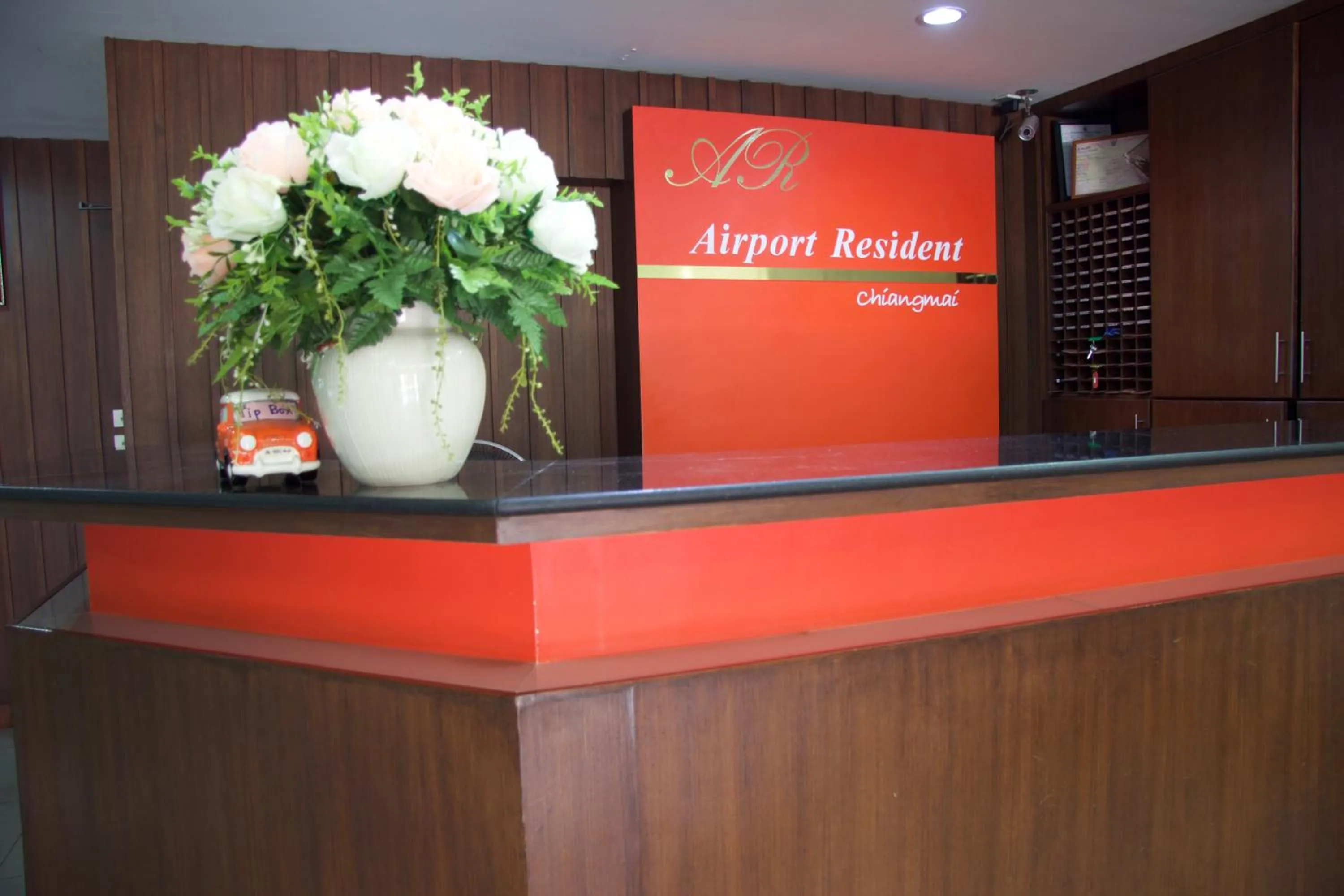 Lobby or reception in Airport Resident