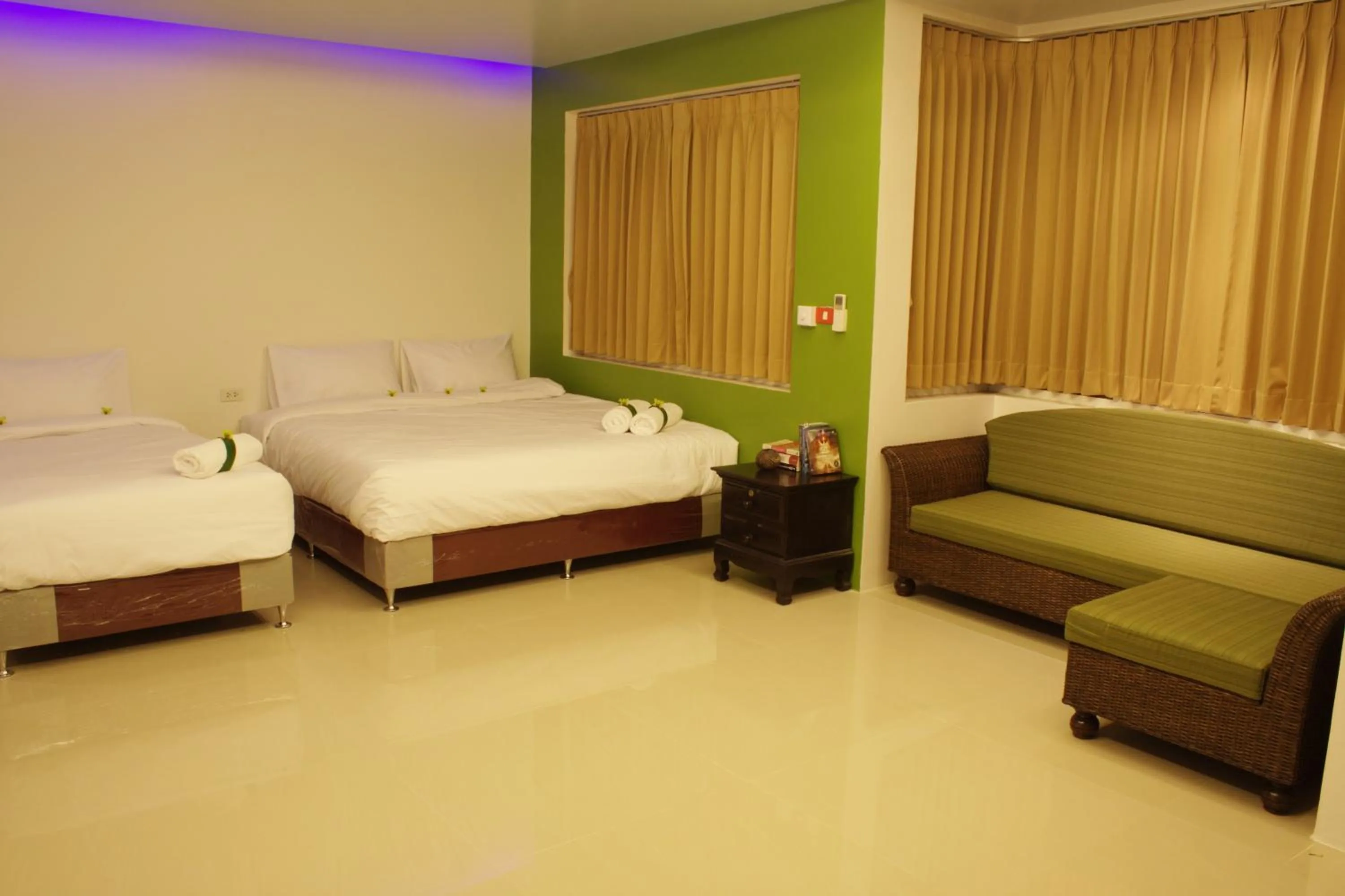 Photo of the whole room, Bed in Suanmali Samui