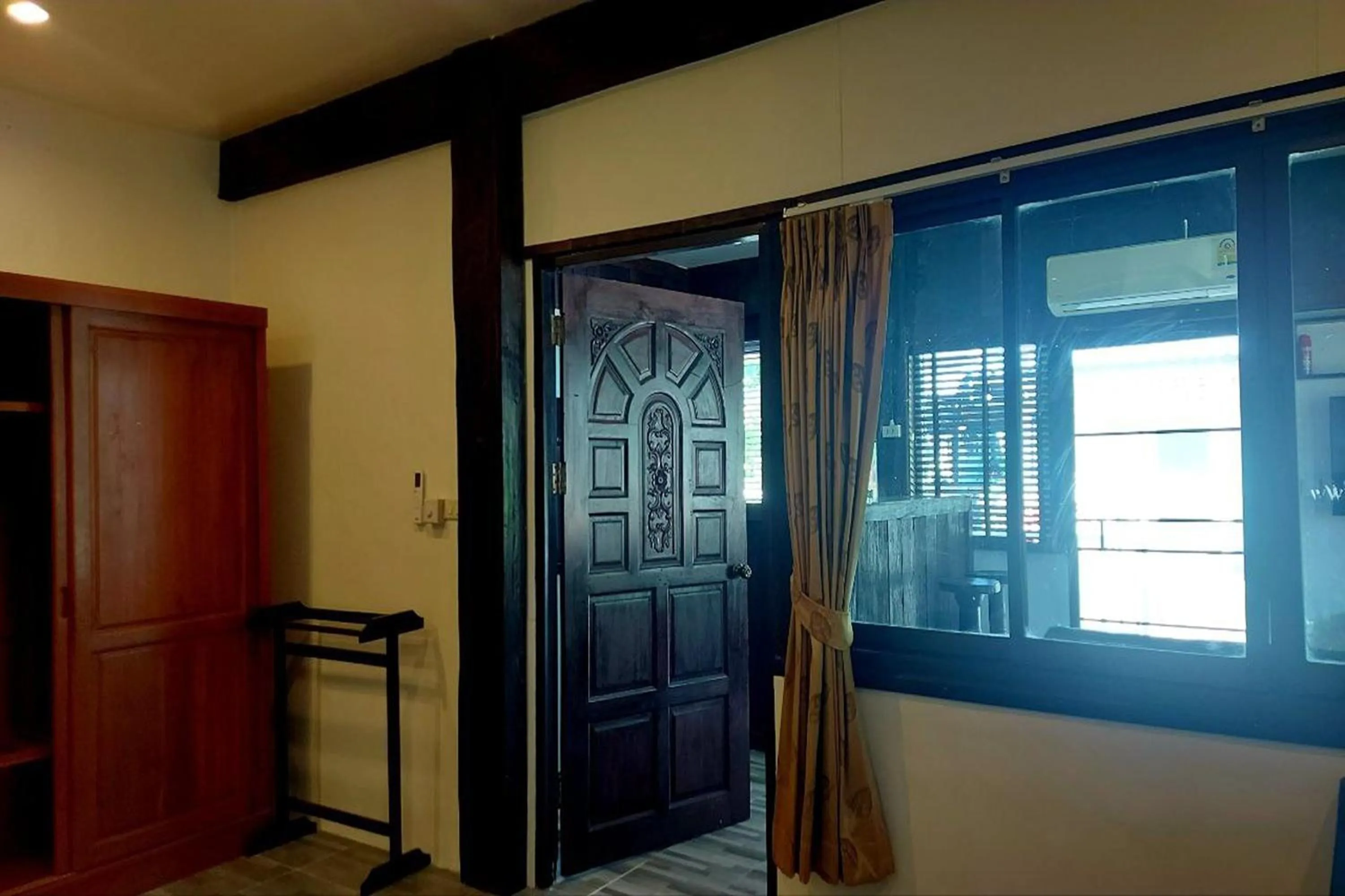 wardrobe in Suanmali Samui