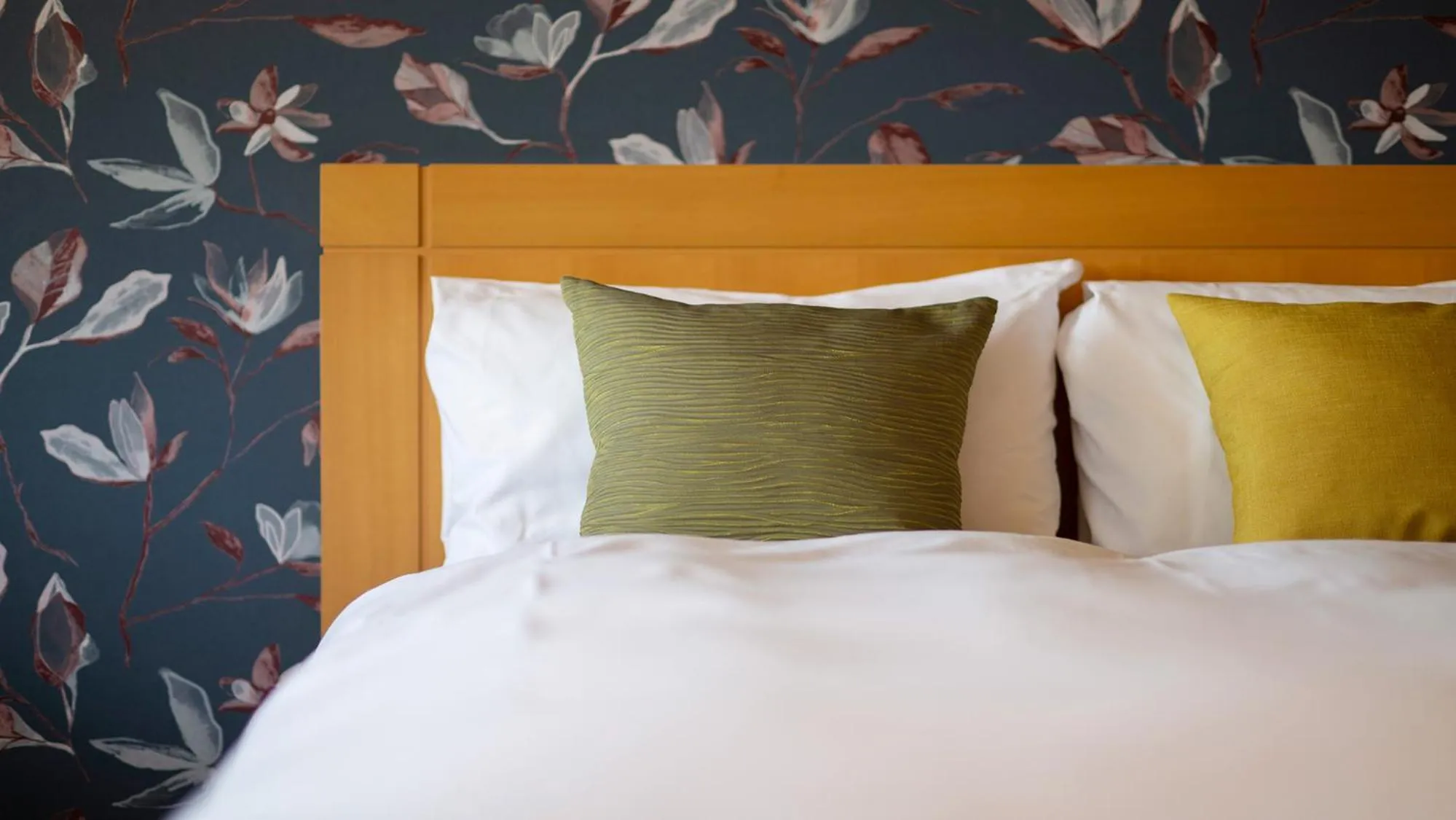 Photo of the whole room, Bed in Satoyama Auberge & Hot Spring Wellness Spa Sakuragaike Kurgarden