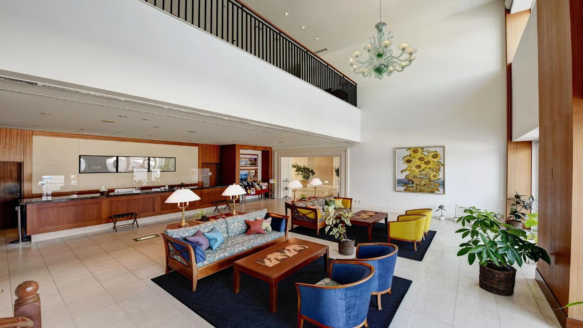 Lobby or reception in Satoyama Auberge & Hot Spring Wellness Spa Sakuragaike Kurgarden