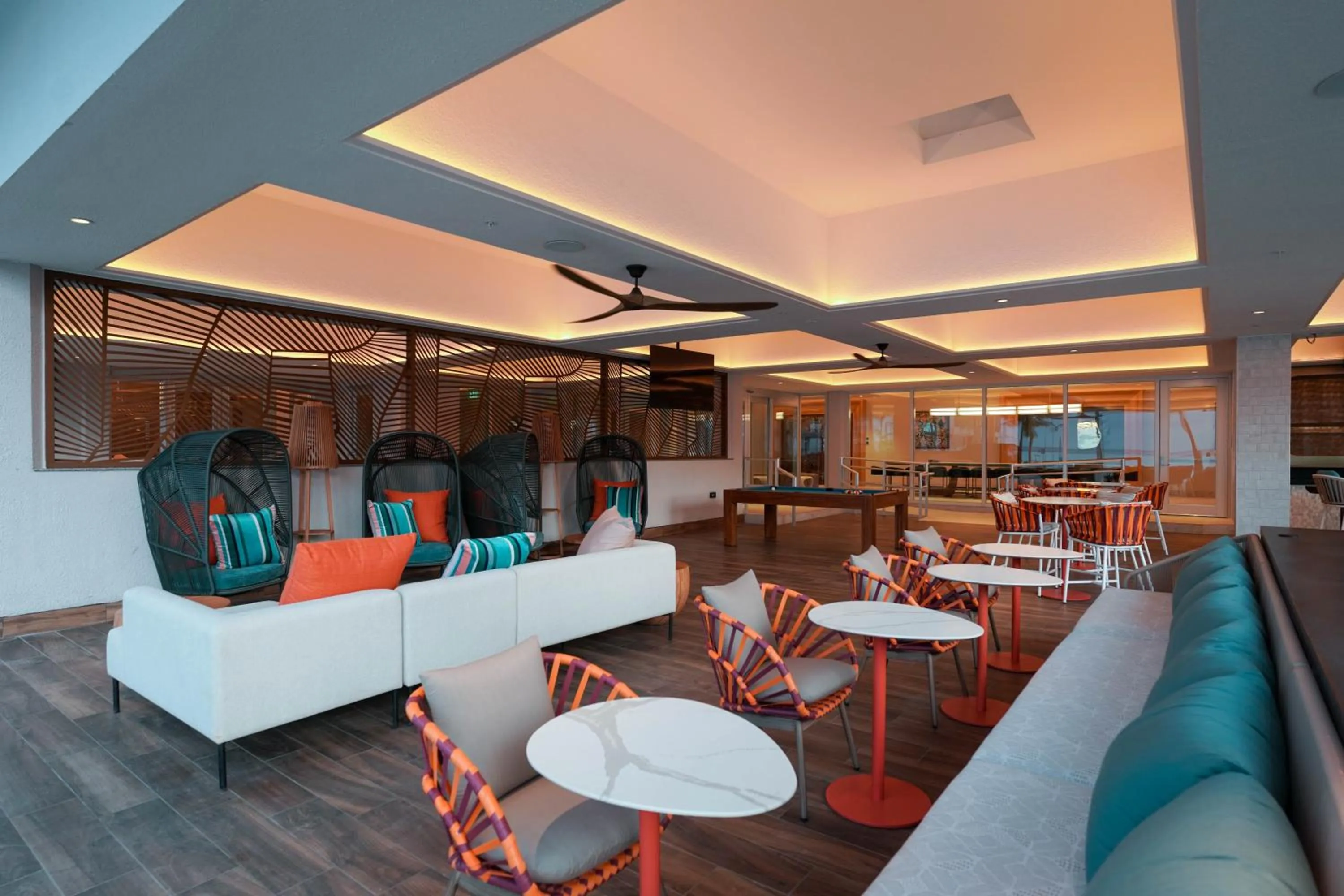 Restaurant/places to eat in Crowne Plaza Resort Guam