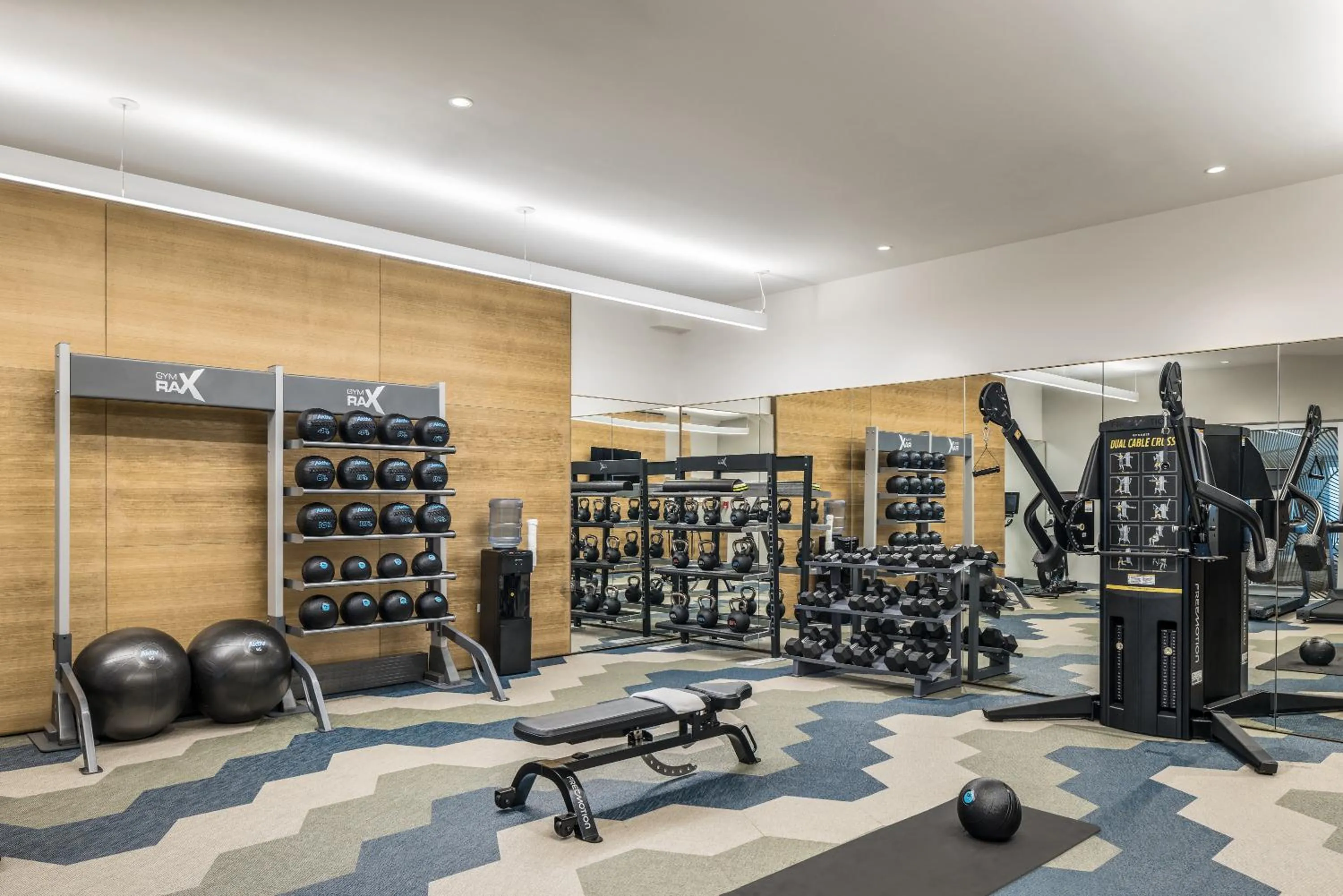 Fitness centre/facilities in Crowne Plaza Resort Guam