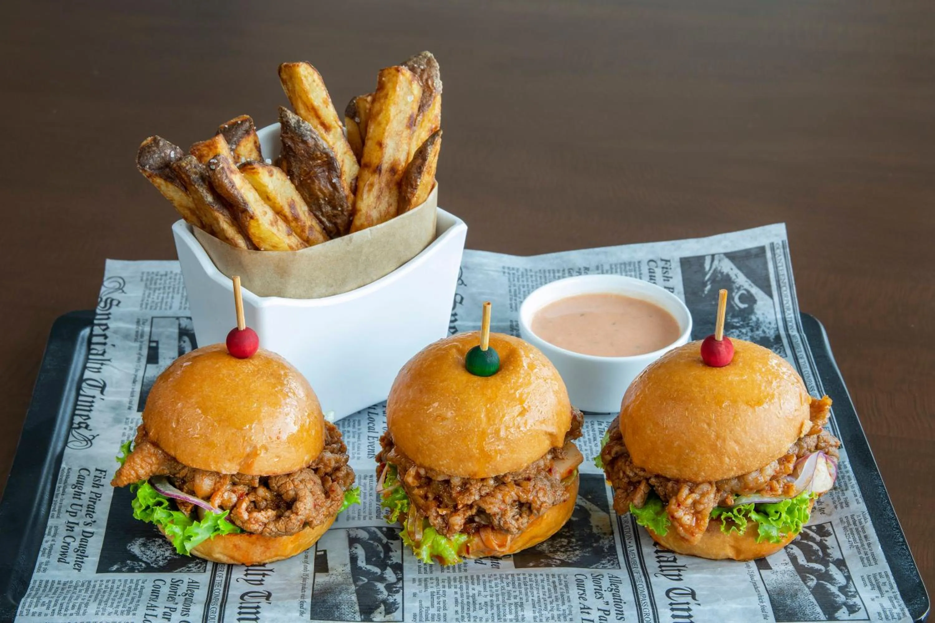 Restaurant/places to eat in Crowne Plaza Resort Guam