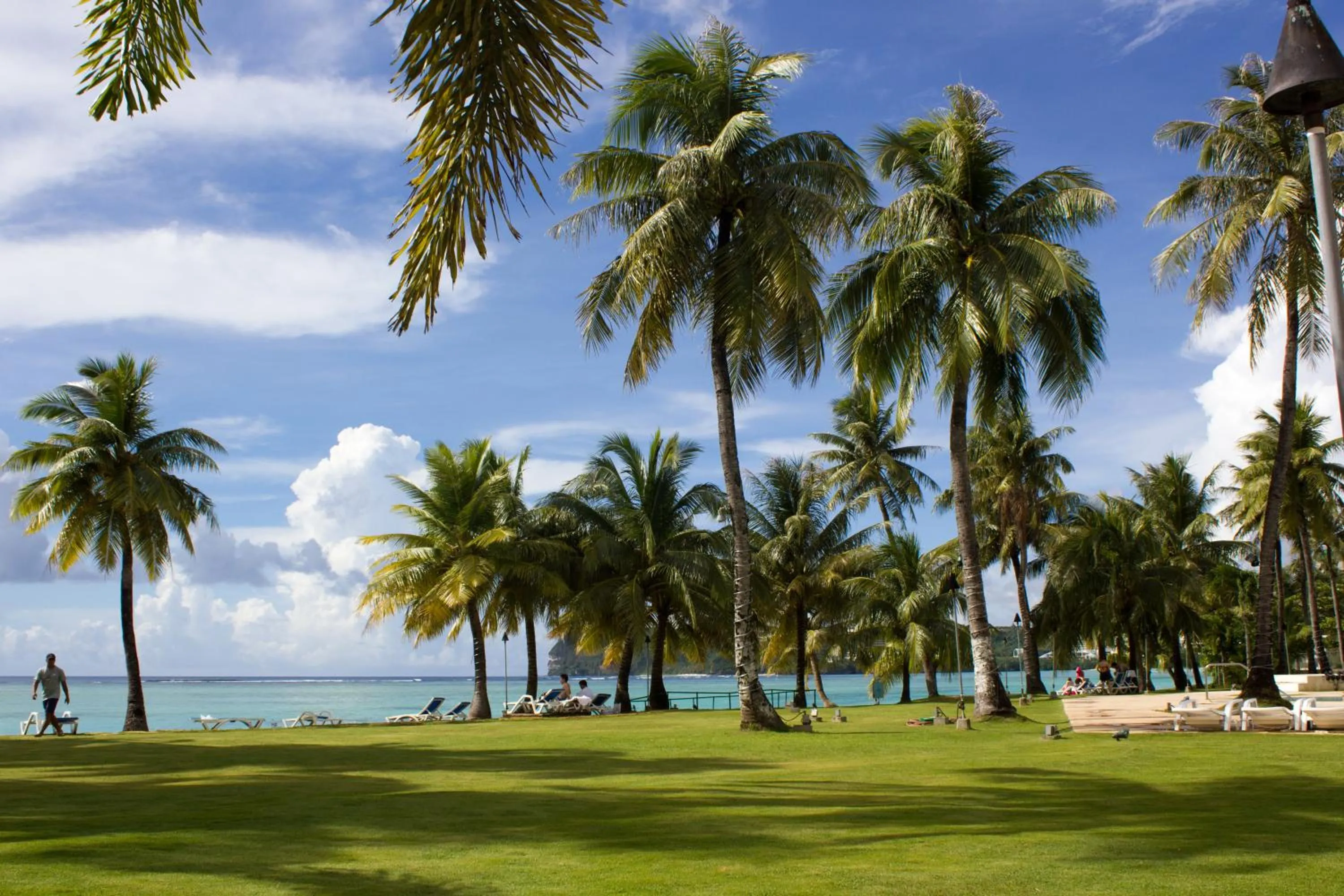 Garden in Crowne Plaza Resort Guam