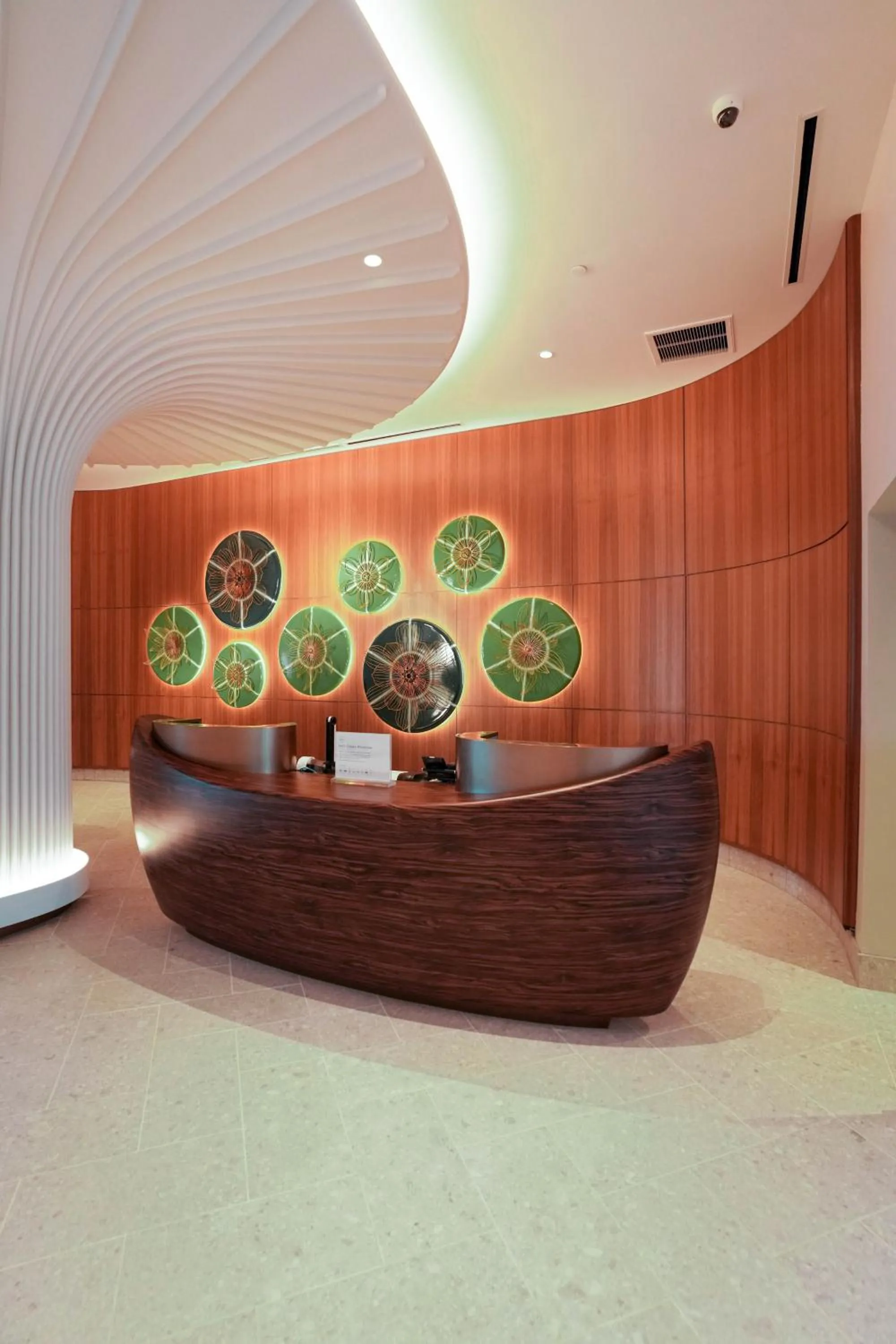 Lobby or reception in Crowne Plaza Resort Guam